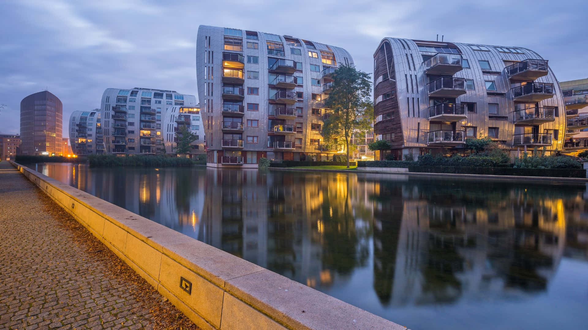 S-hertogenbosch, modern curved apartment buildings, dusk, Full HD Desktop Wallpaper