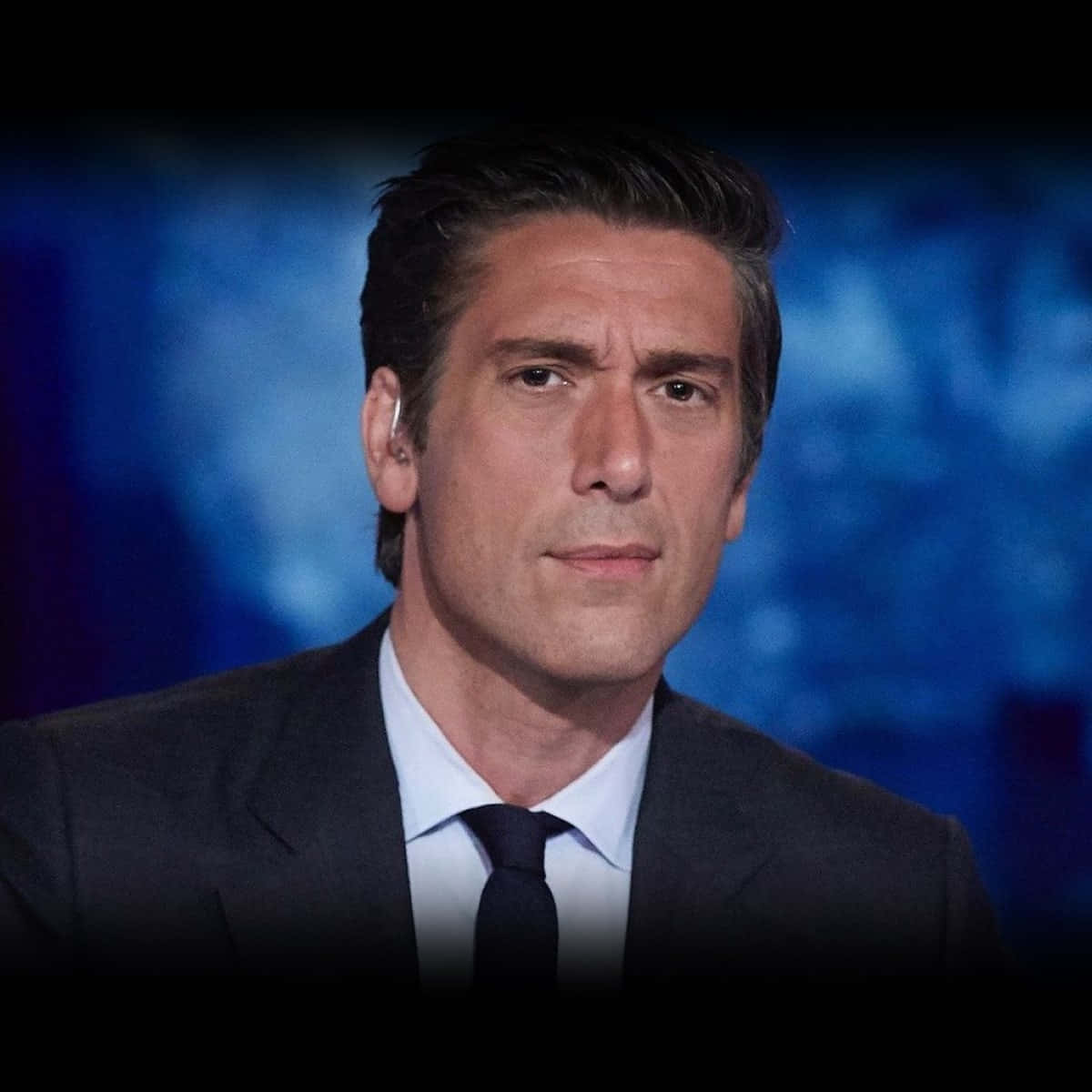 David Muir Headshot, SD Desktop Wallpaper