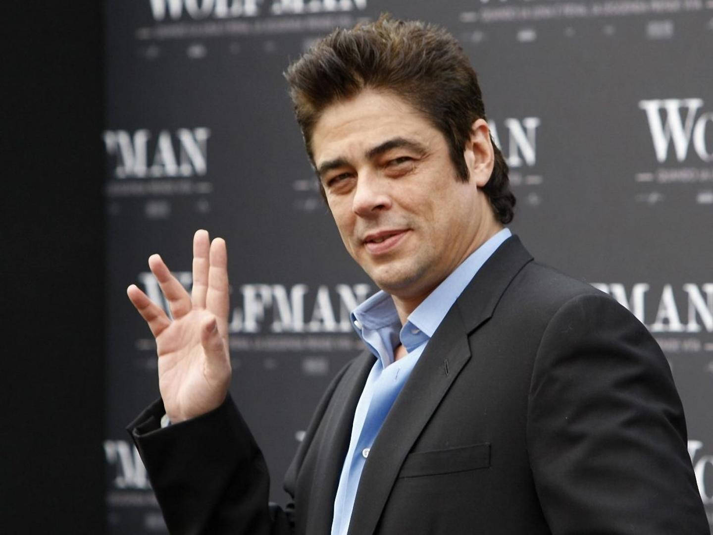 Benicio Del Toro The Wolfman 2010 Photocall, HD Desktop Wallpaper