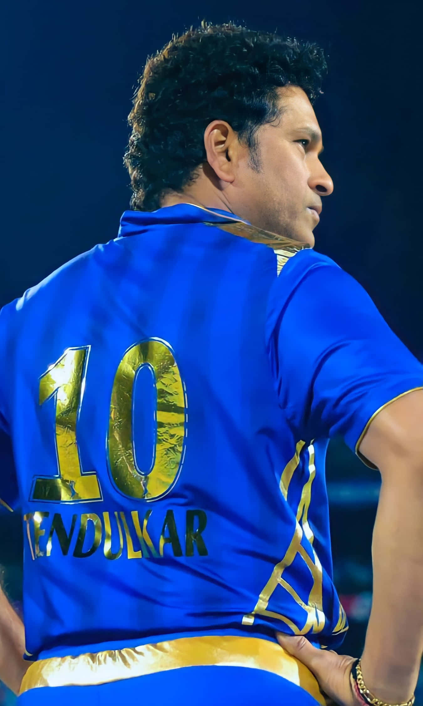 Sachin Tendulkar, blue and gold jersey, number 10, Full HD Phone Wallpaper