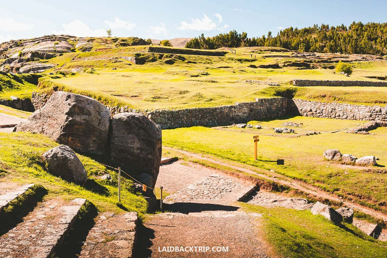 Sacsayhuaman, Peruvian landscape, ancient stone ruins, HD Desktop Wallpaper