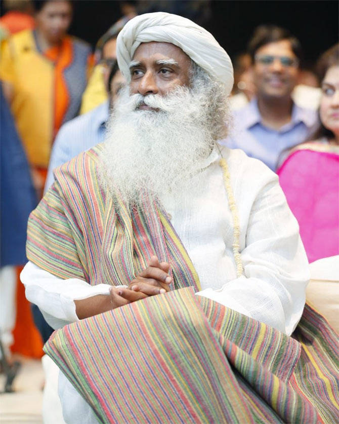 Sadhguru, long white beard, turban, SD Phone Wallpaper