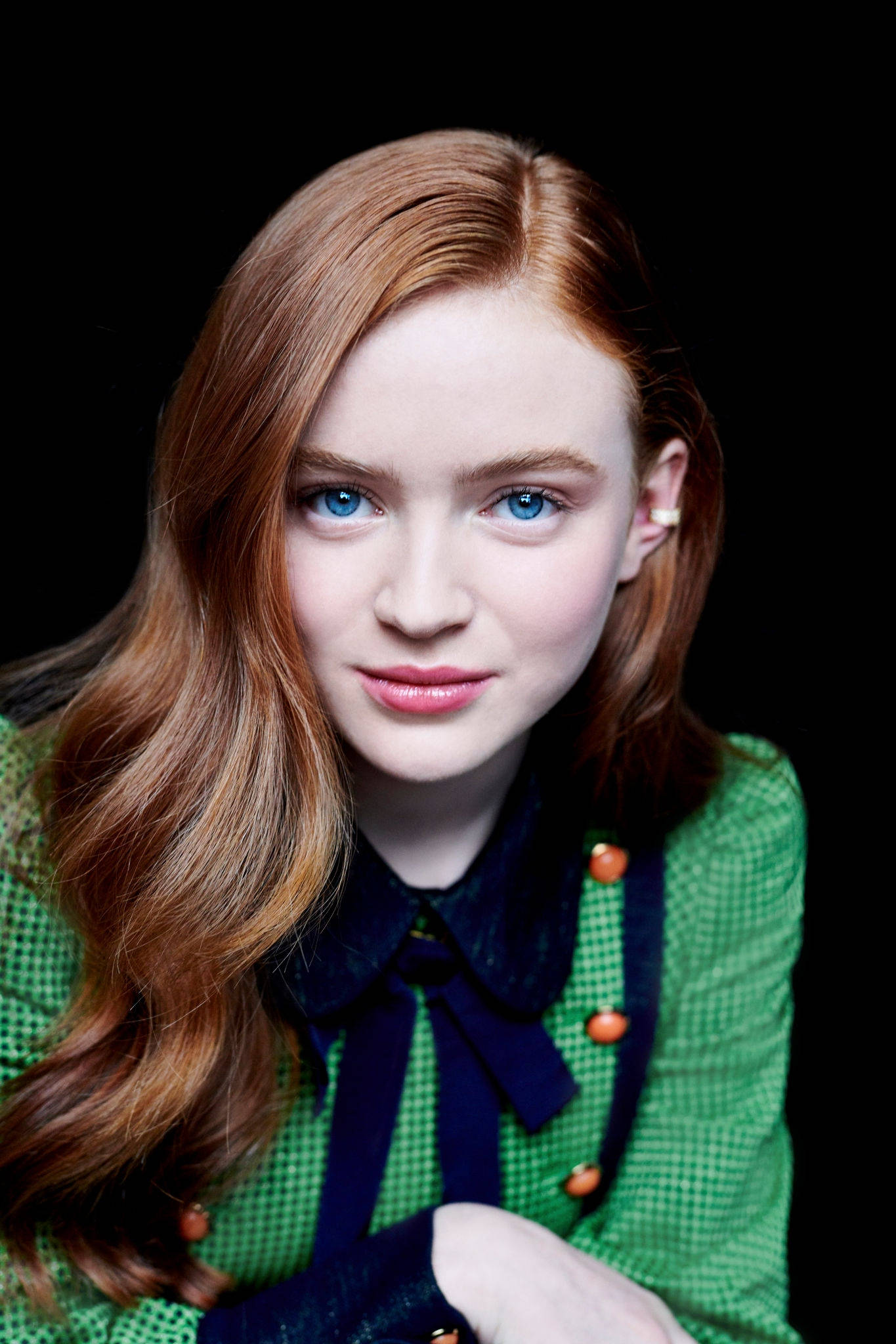 Sadie Sink, green long sleeves, vibrant red hair, Full HD Phone Wallpaper