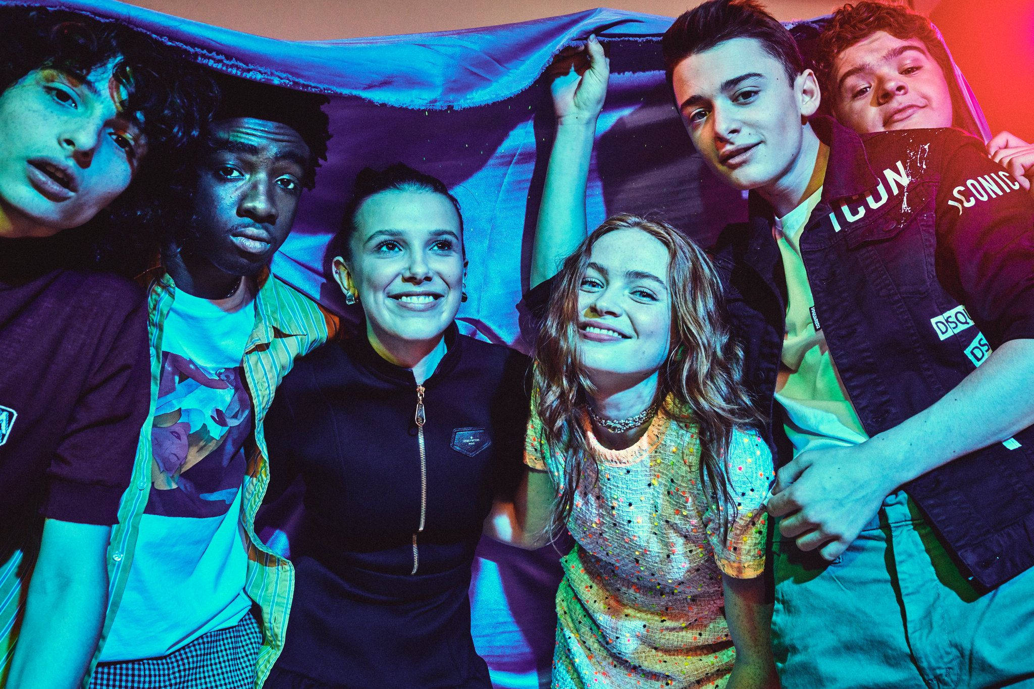 Sadie Sink, neon lighting, draped fabric, Full HD Desktop Wallpaper
