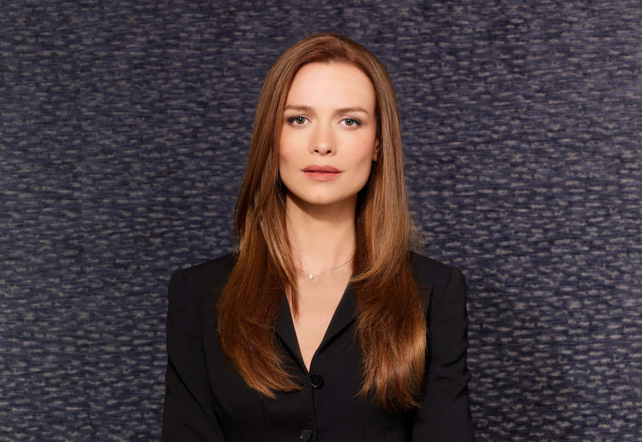 Saffron Burrows, black blazer, long brown hair, Full HD Desktop Wallpaper