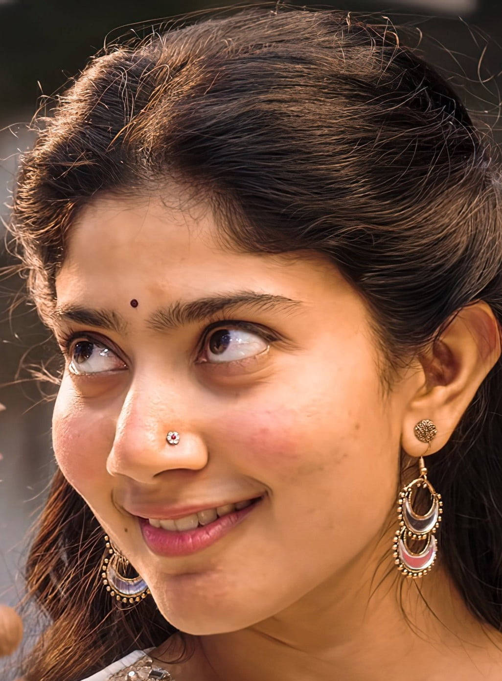 Sai Pallavi, elegant earrings, dark hair, HD Phone Wallpaper