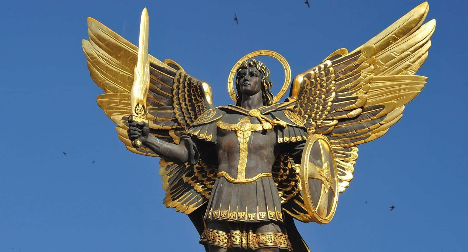 Saint Michael, golden-winged angel statue, armor, HD Desktop Wallpaper
