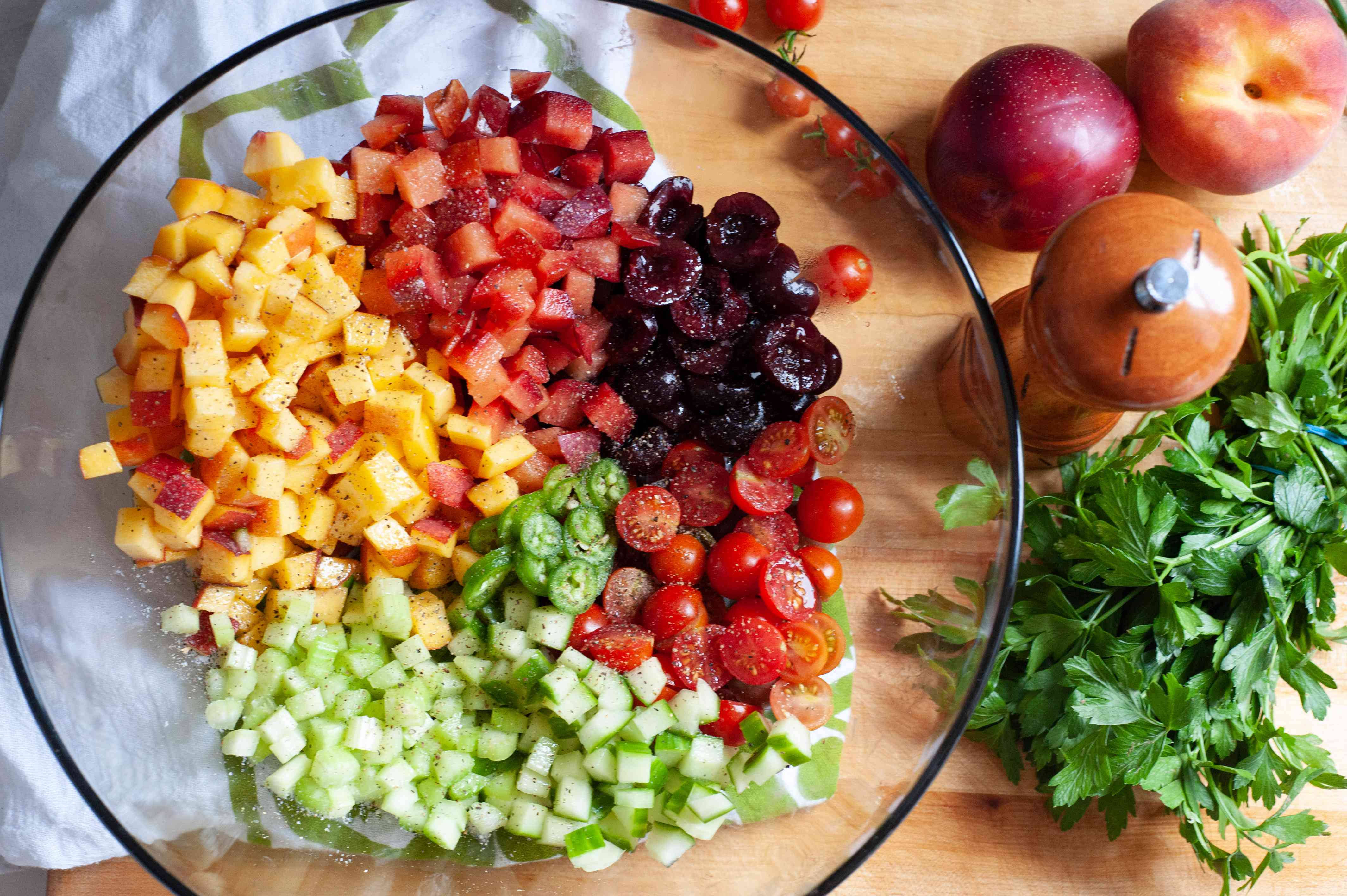 cubed fruits and vegetables salad, glass bowl, colorful diced peaches, 4K Desktop Wallpaper