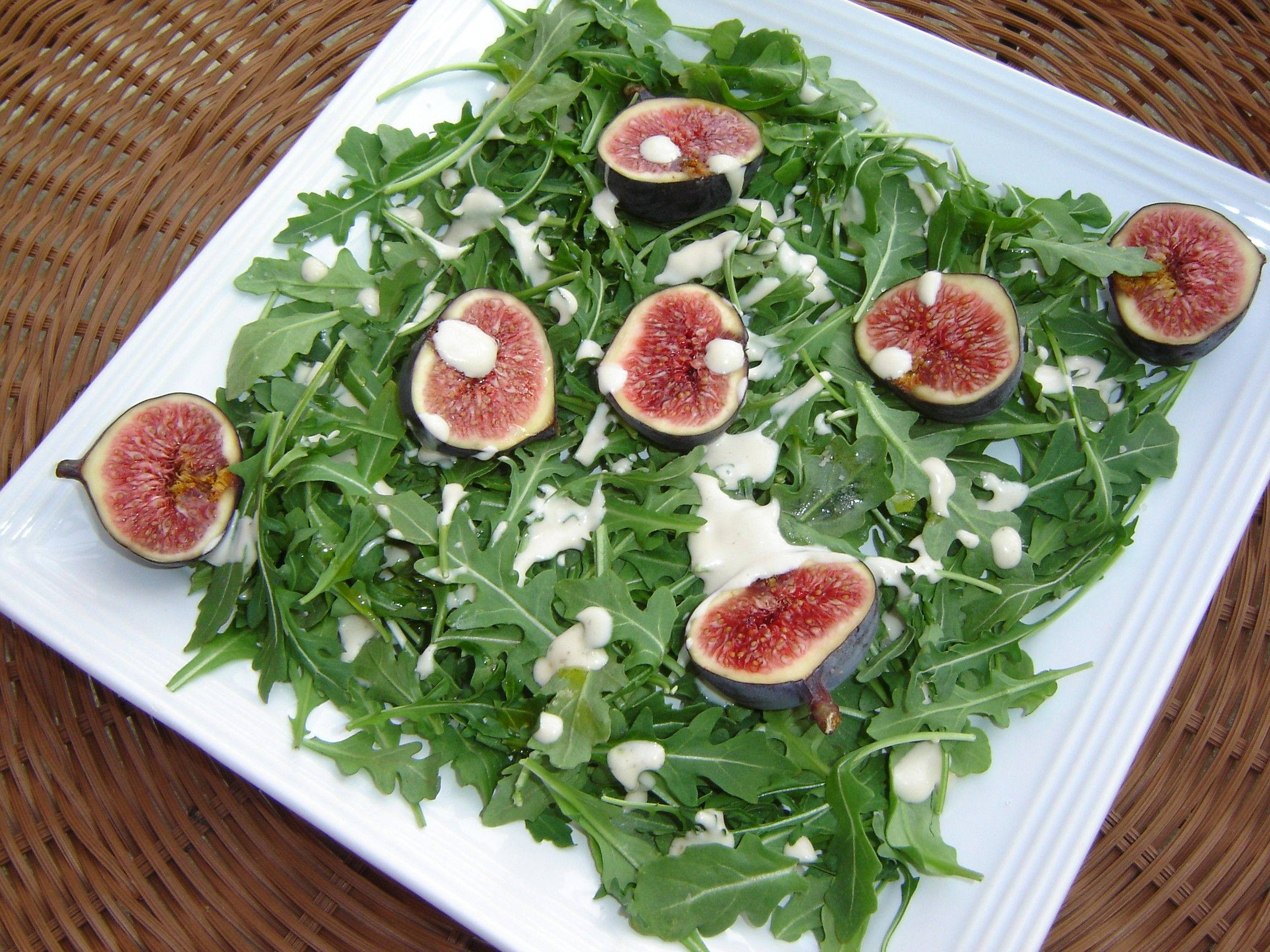 arugula leaves, fig salad, sliced figs, Full HD Desktop Wallpaper