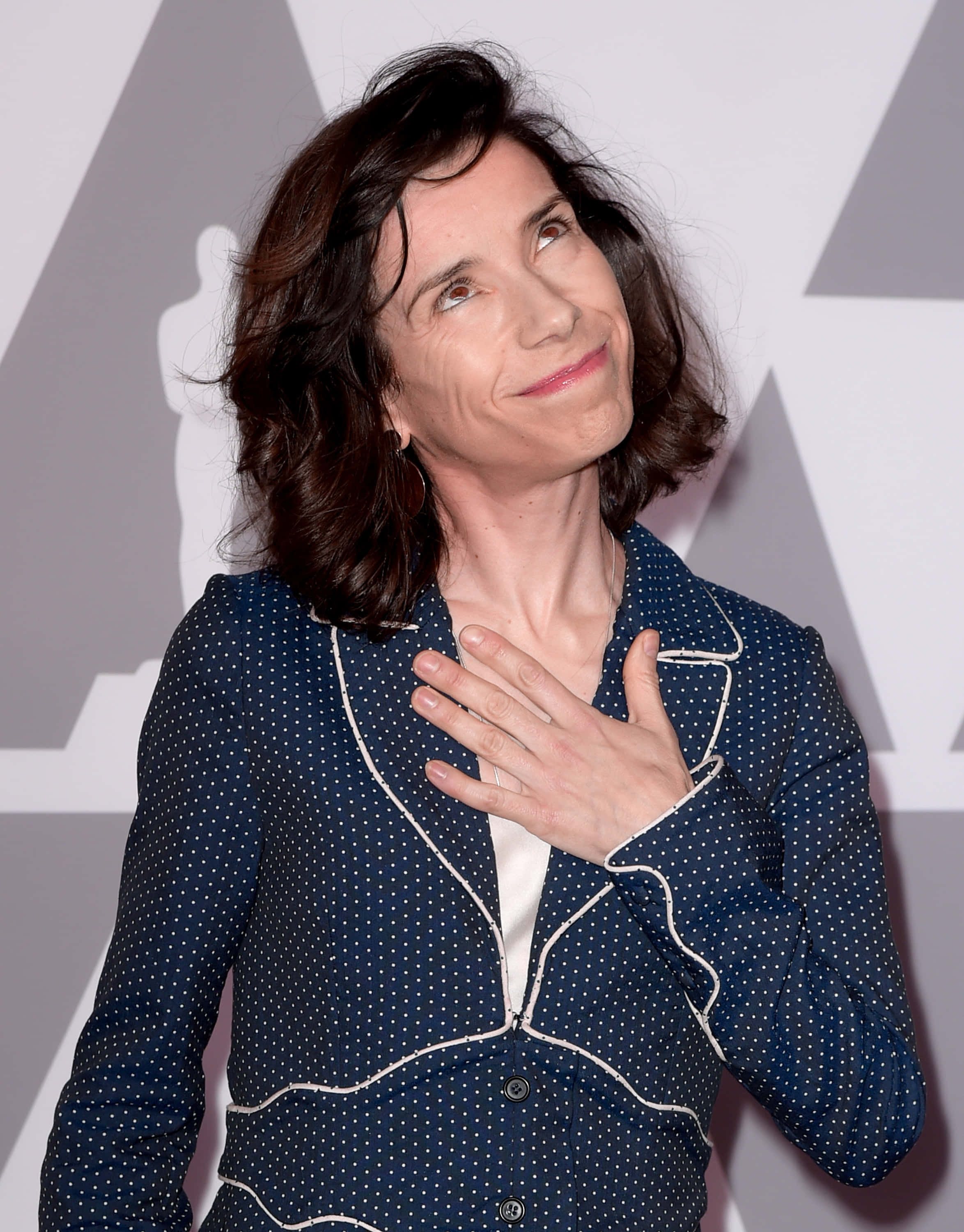 Sally Hawkins, dark hair, smiles warmly, 2K Phone Wallpaper