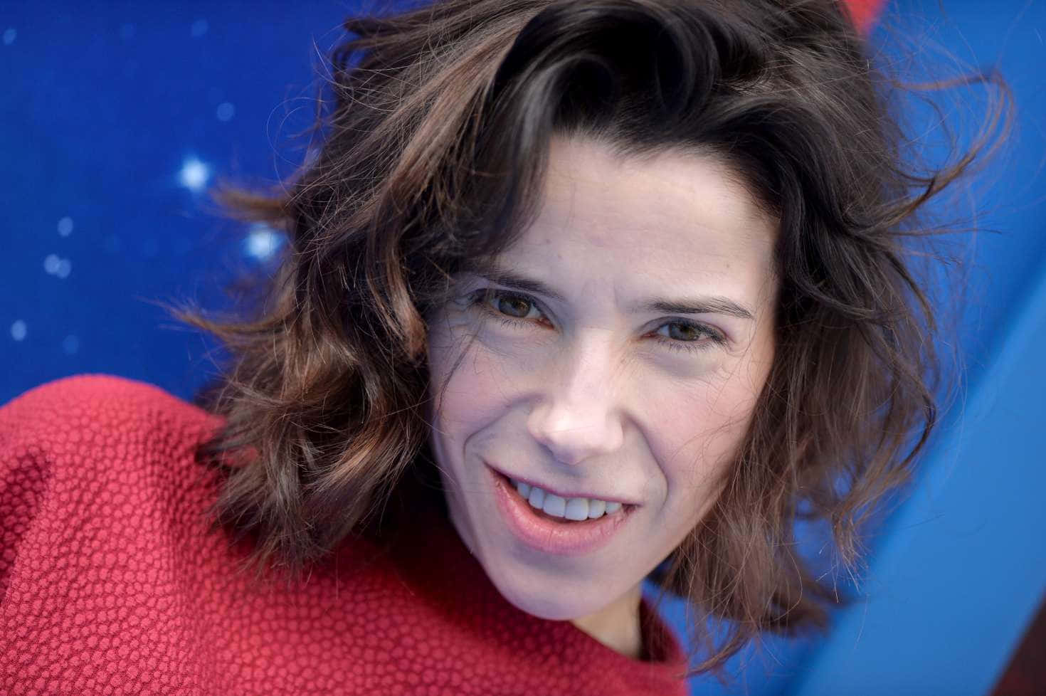 Sally Hawkins, tousled brown hair, textured red sweater, HD Desktop Wallpaper
