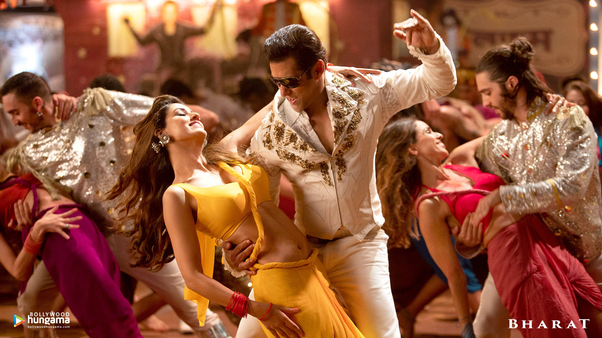 Salman Khan, Bharat film fans, Bollywood dance scene, Full HD Desktop Wallpaper