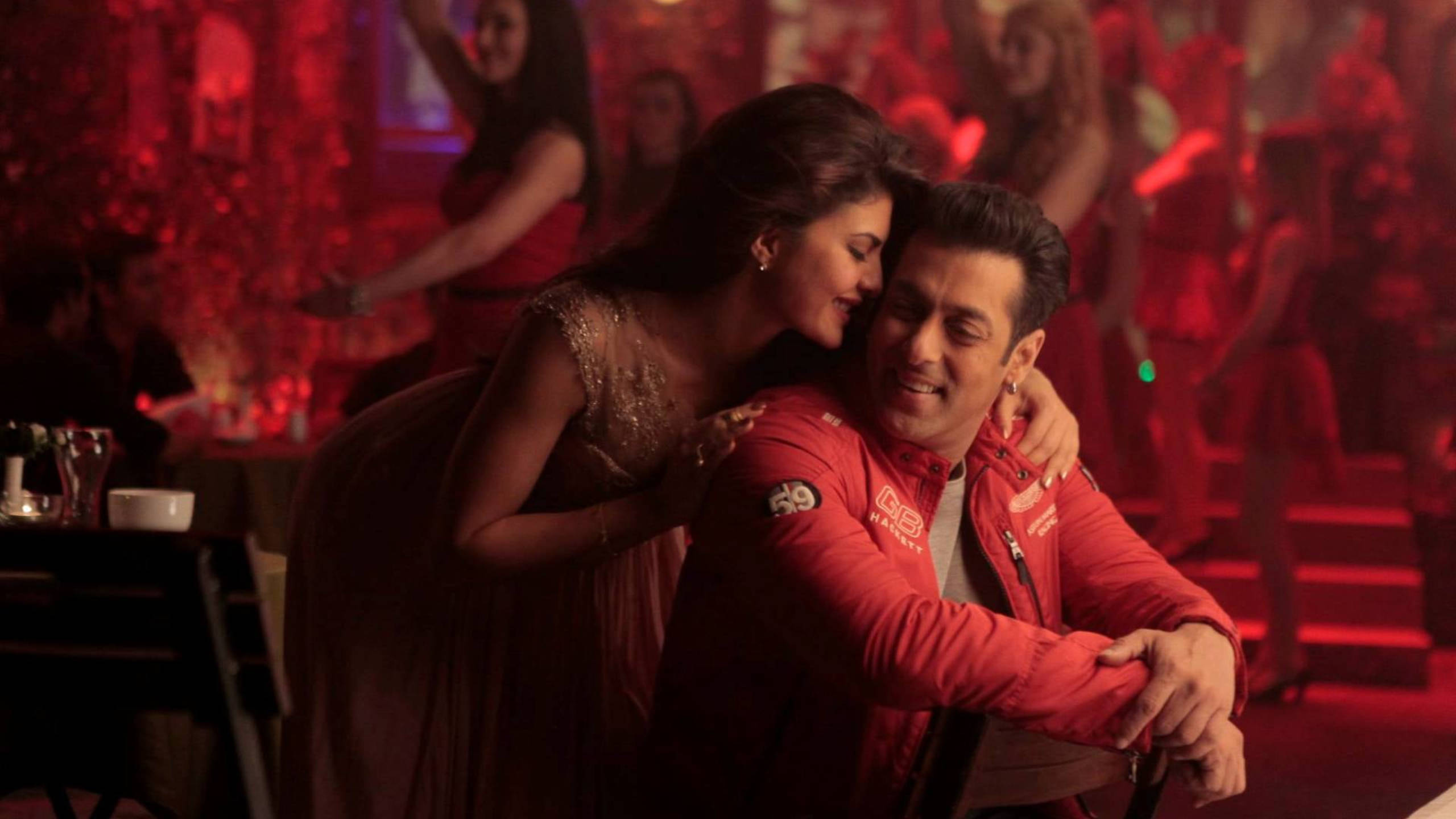Salman Khan, musical film, dimly lit nightclub, 2K Desktop Wallpaper