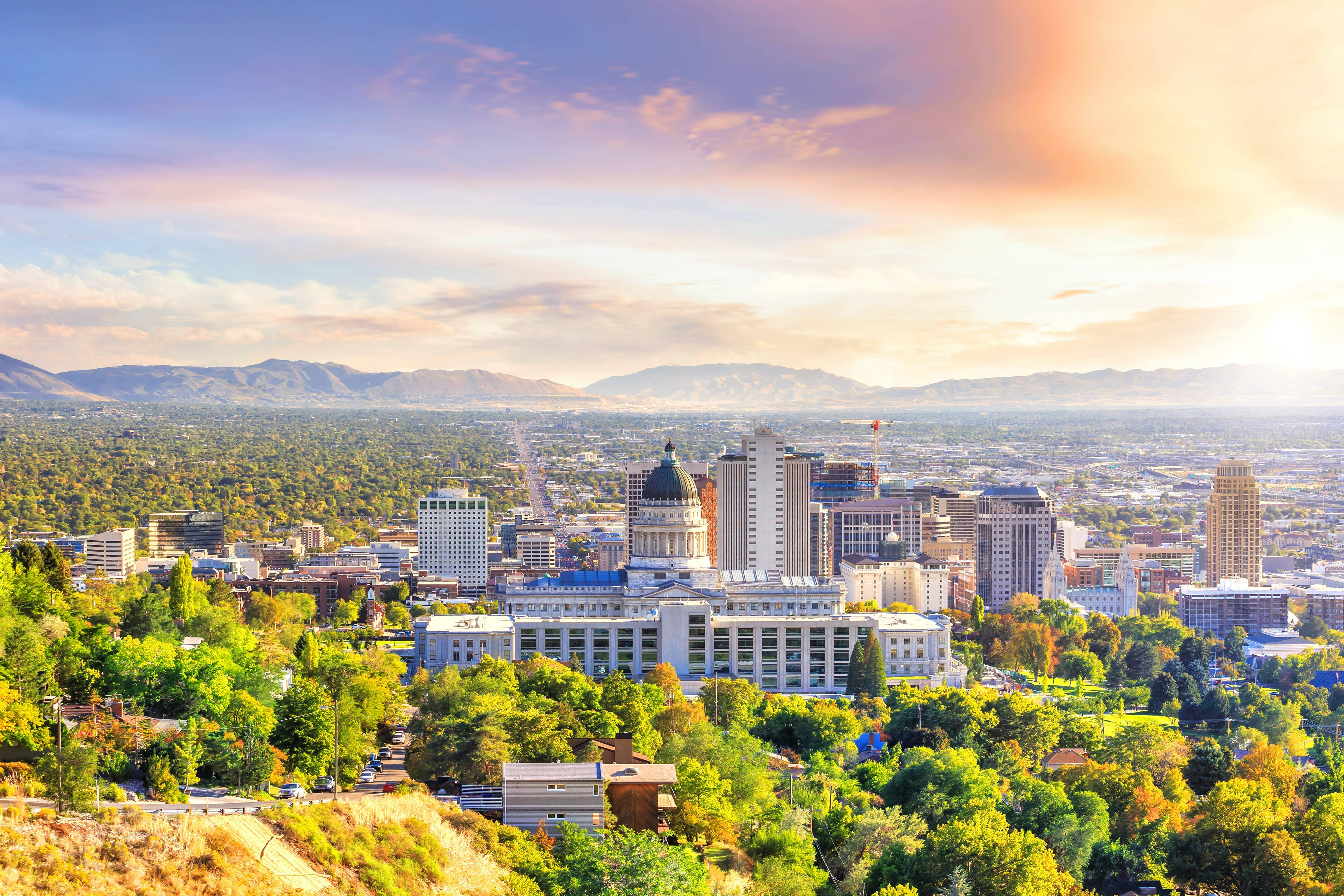 Salt Lake City, golden light, skyscrapers, 4K Desktop Wallpaper