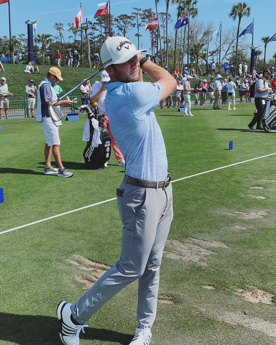 Sam Burns, golf swing, light blue shirt, HD Phone Wallpaper