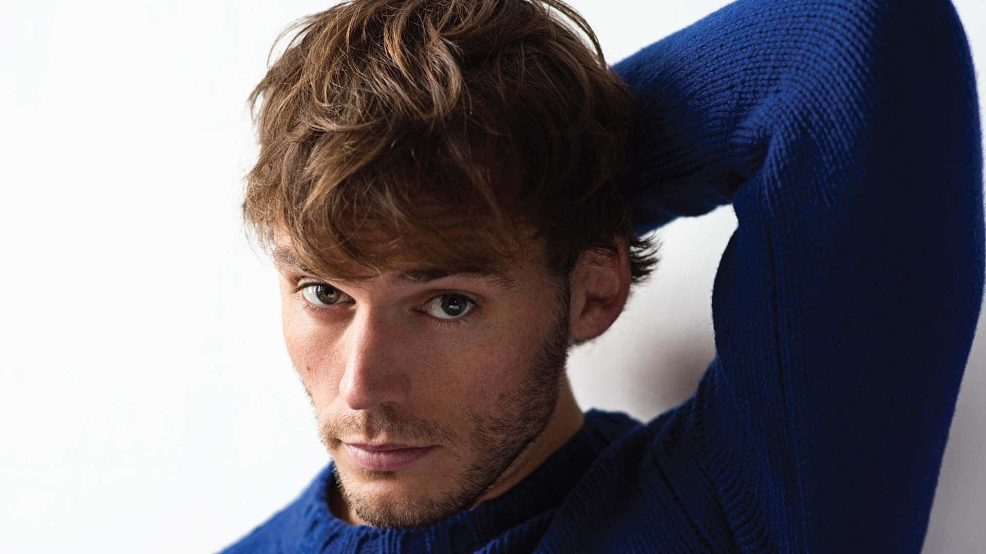 Sam Claflin, tousled brown hair, blue eyes, Full HD Desktop Wallpaper