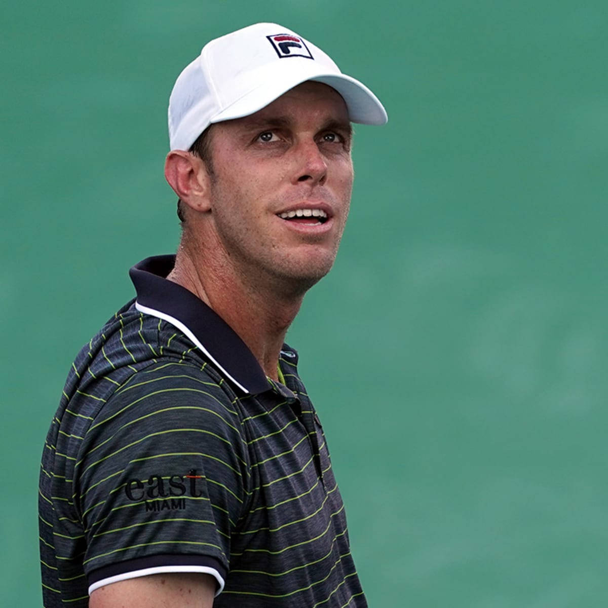 Sam Querrey, white cap, striped polo shirt, SD Desktop Wallpaper