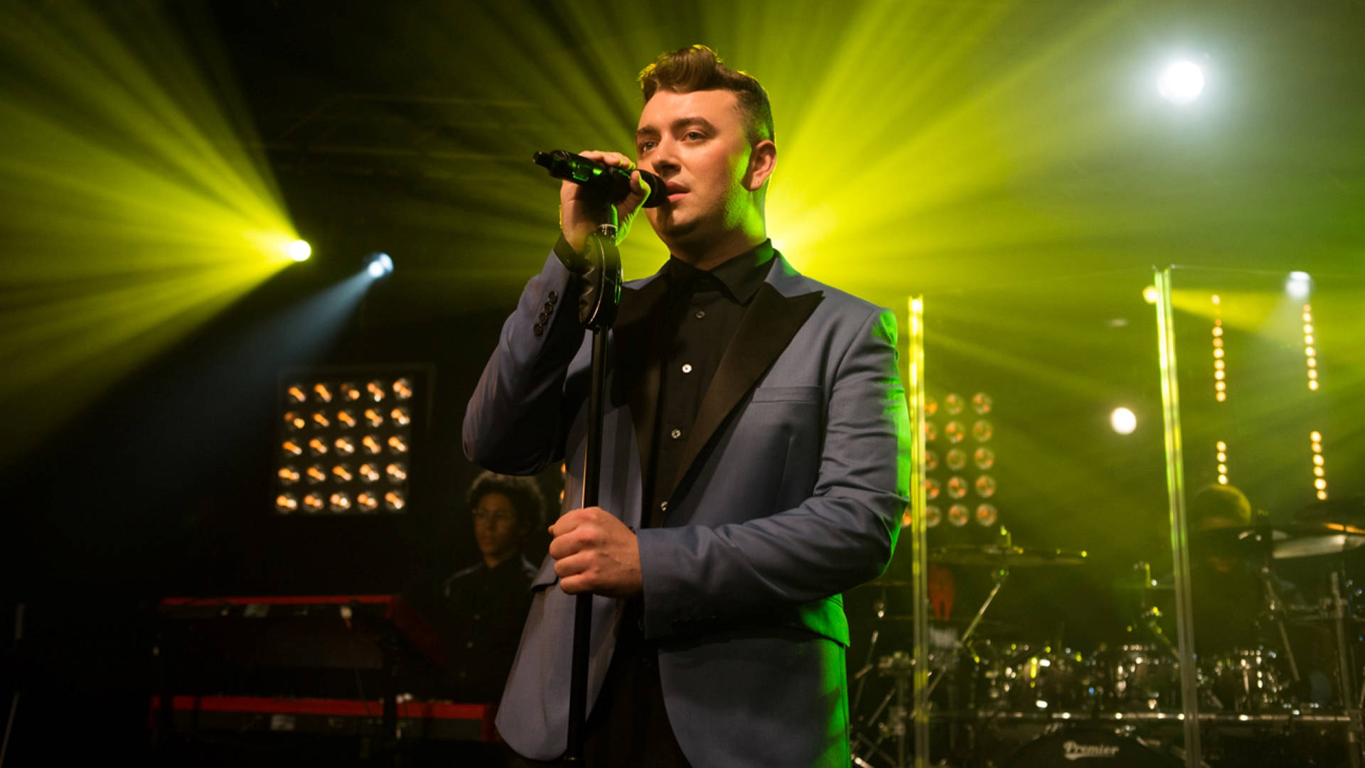 Sam Smith, iHeartRadio, gray suit, Full HD Desktop Wallpaper