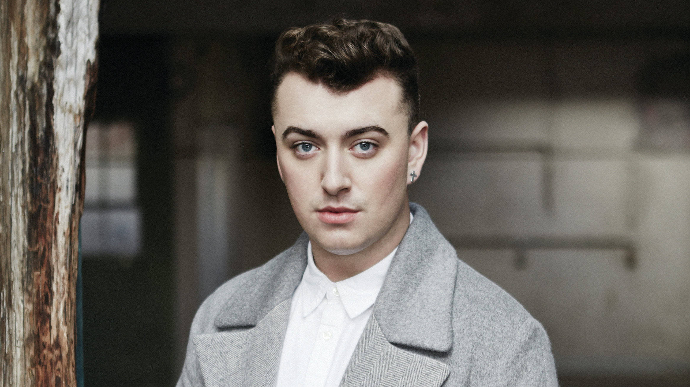 Sam Smith, piercing blue eyes, gray coat, Full HD Desktop Wallpaper