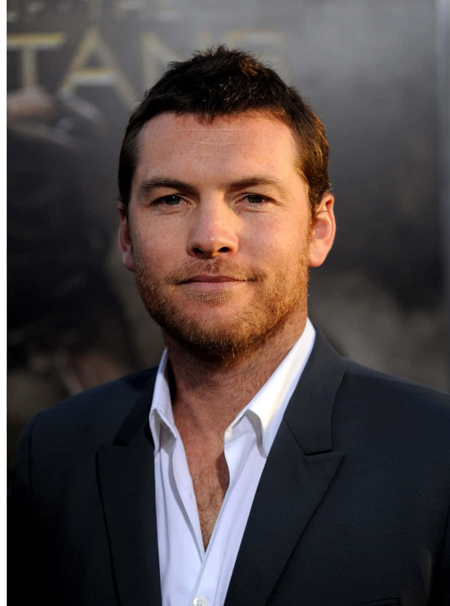 Sam Worthington, black suit, white shirt, SD Phone Wallpaper