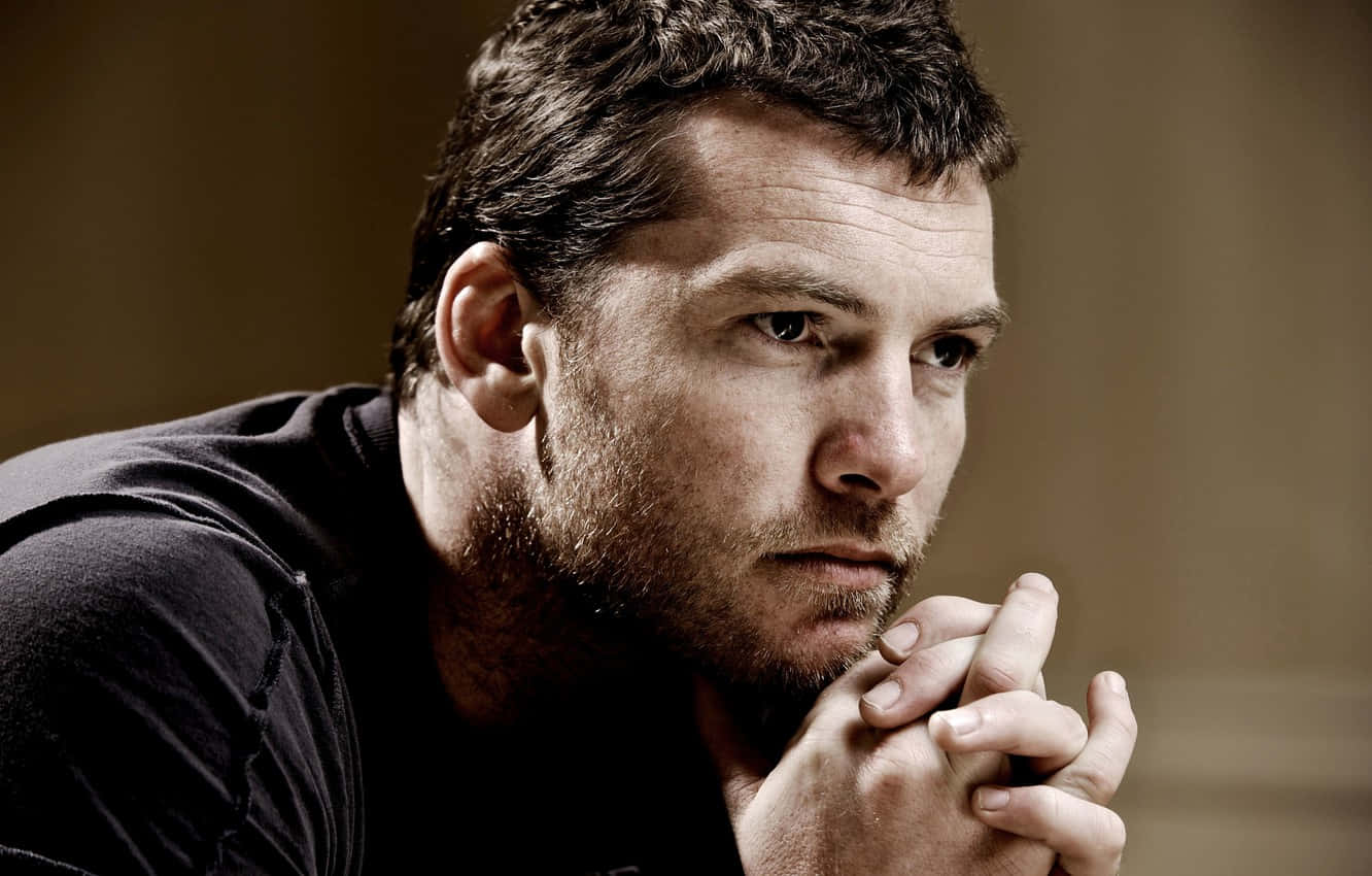 Sam Worthington, stubble, intense gaze, HD Desktop Wallpaper