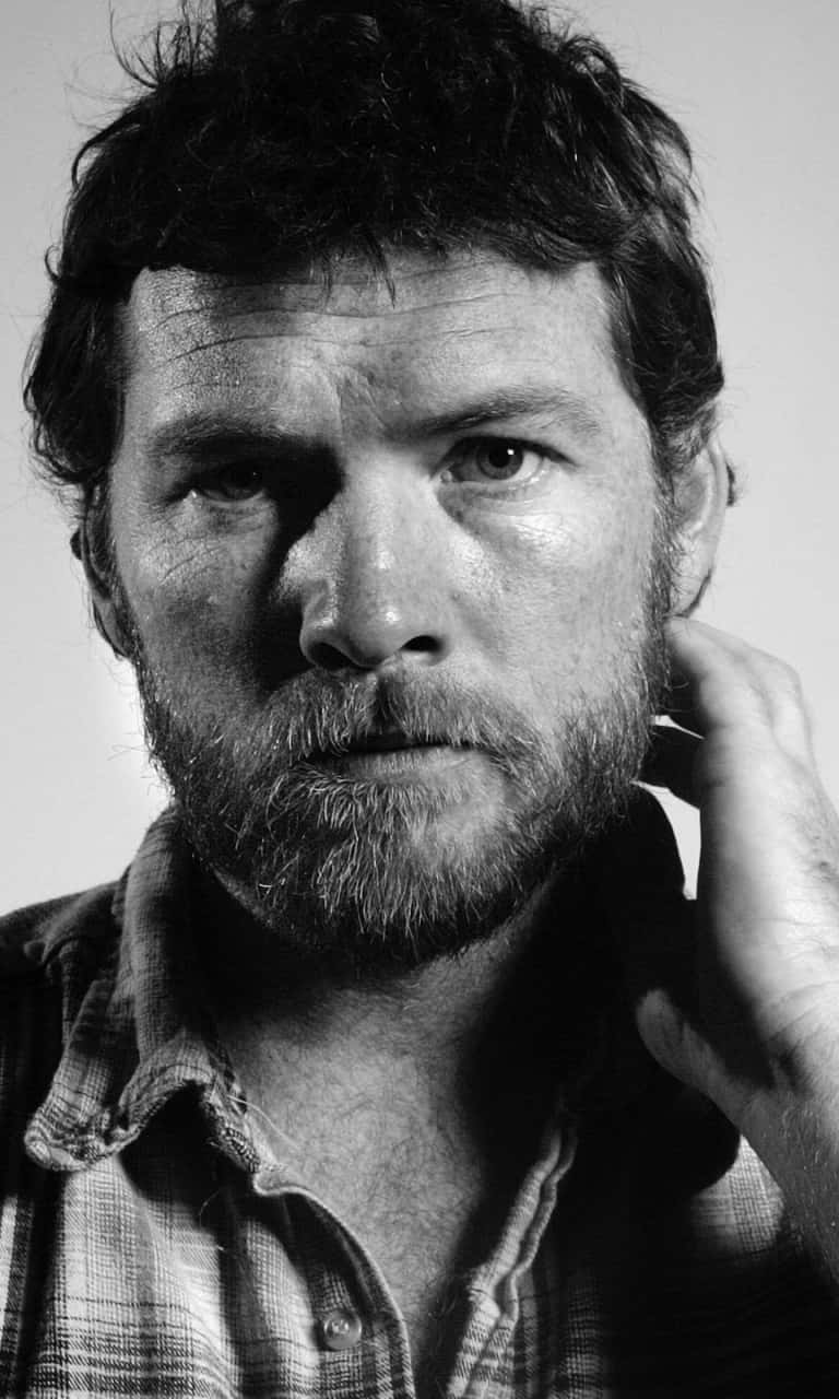 Sam Worthington, beard, black and white portrait, HD Phone Wallpaper