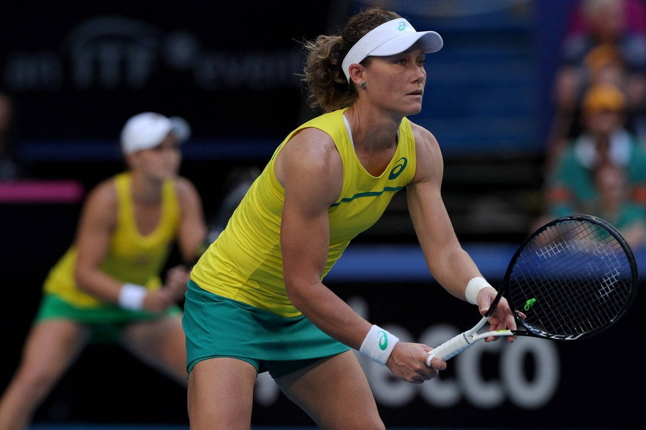 Samantha Stosur, yellow and green gear, racket, HD Desktop Wallpaper