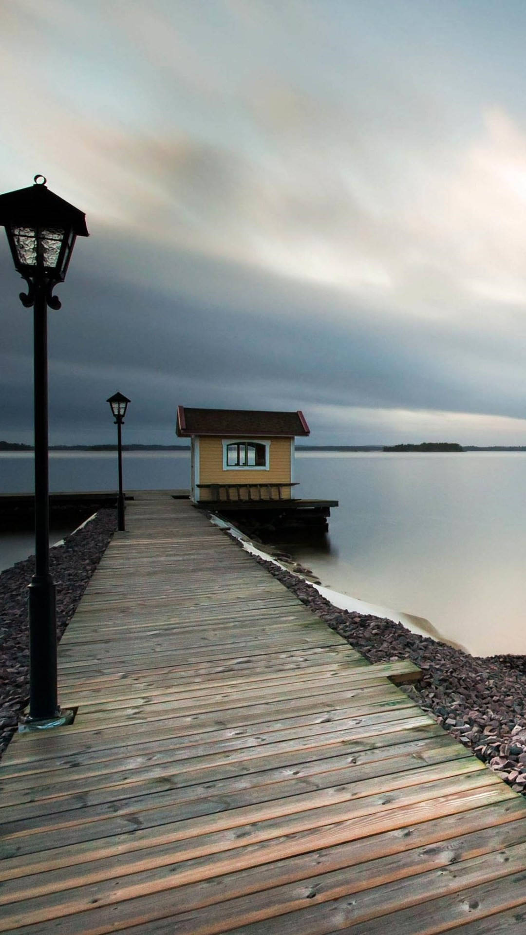 Samsung Galaxy S4, wooden pier, yellow boathouse, Full HD Phone Wallpaper