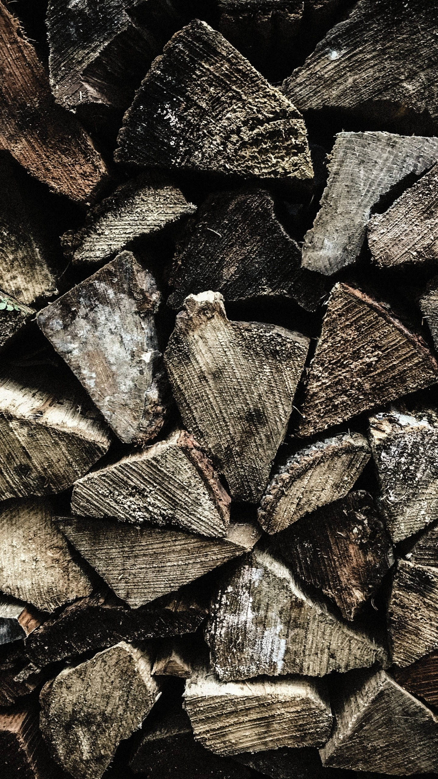 Samsung Galaxy S6 Edge, firewood, weathered, 2K Phone Wallpaper