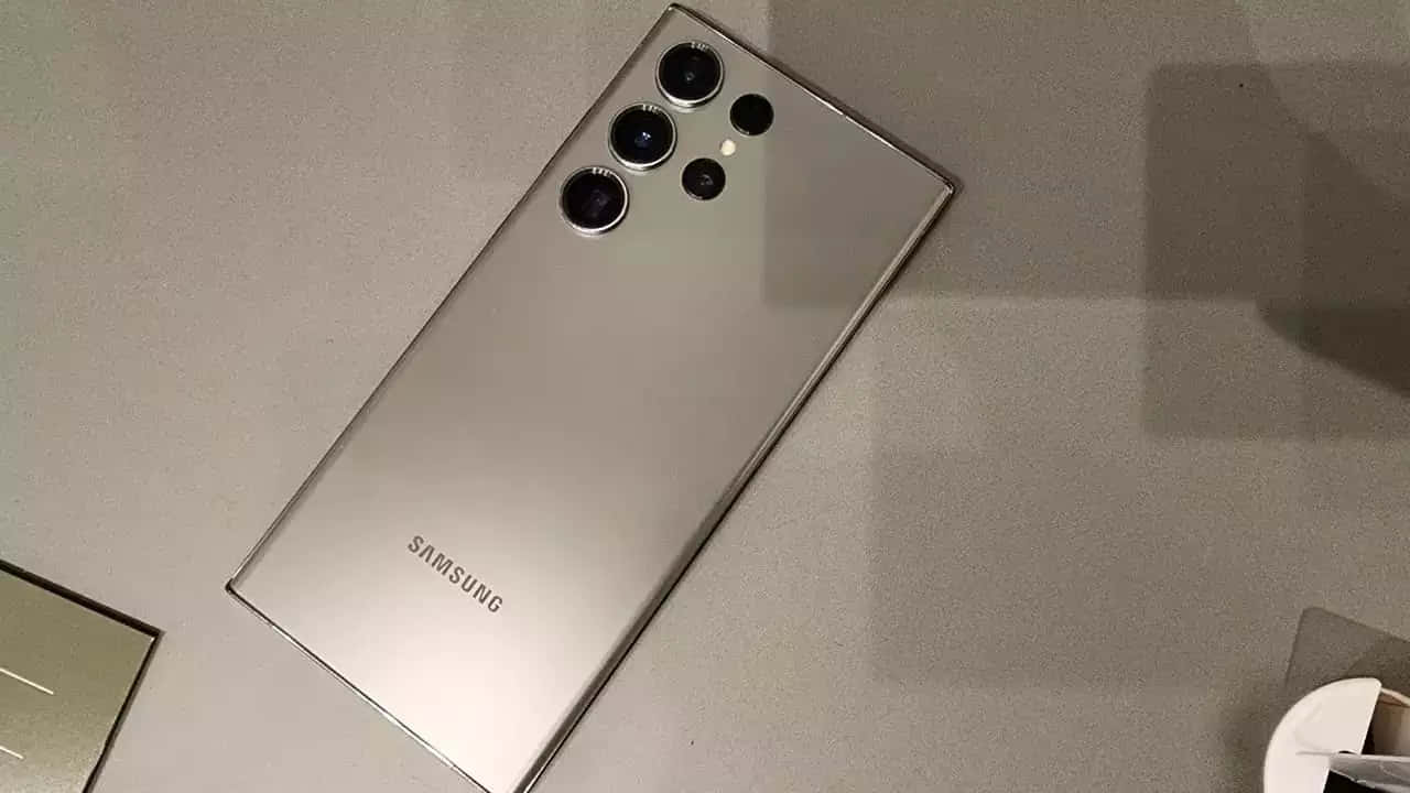 Samsung S23 Ultra, quad-camera array, sleek silver, HD Desktop Wallpaper