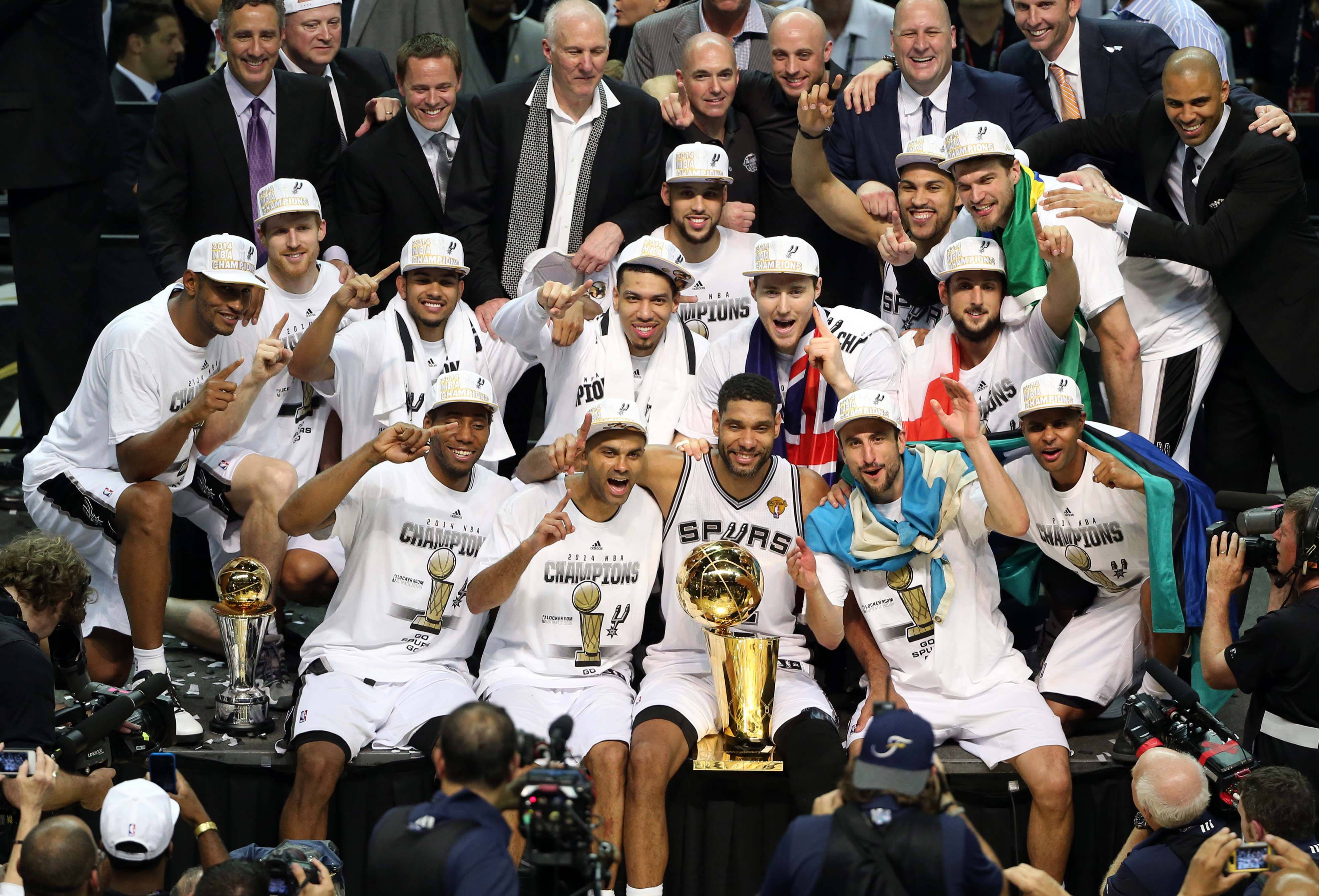 San Antonio Spurs, basketball team, championship victory, 4K Desktop Wallpaper