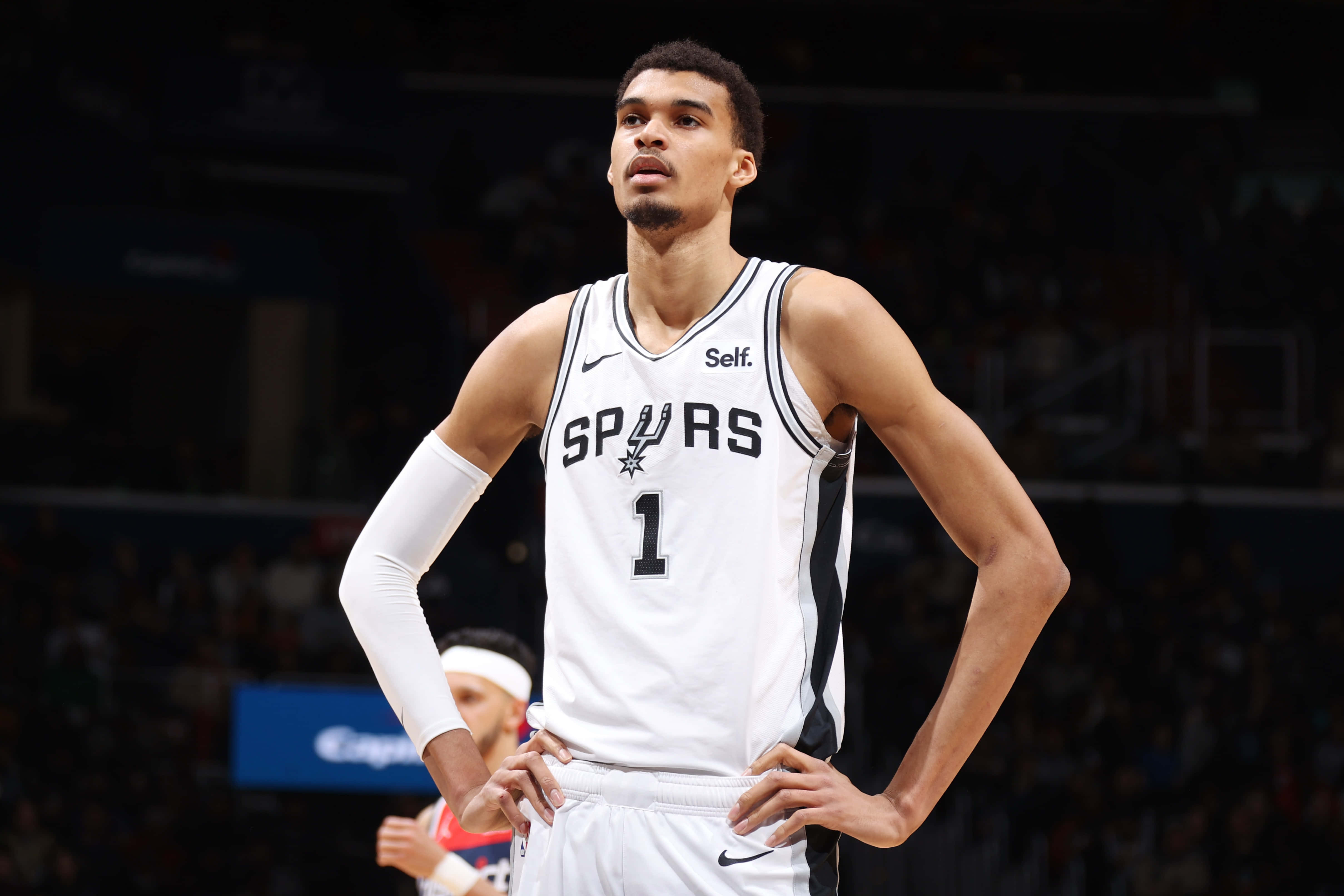 San antonio spurs, white Spurs jersey, number one, 4K Desktop Wallpaper