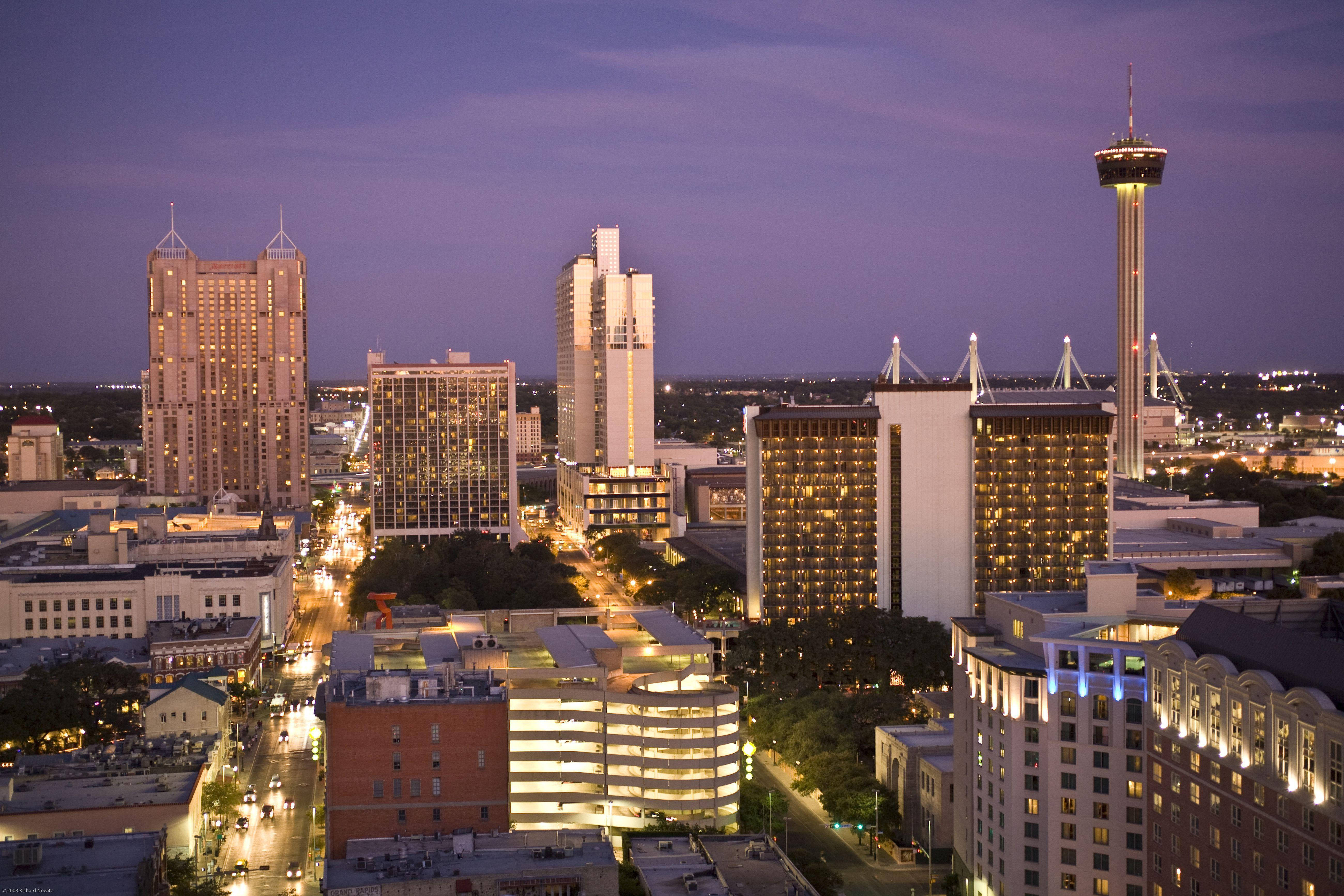 San Antonio, twilight, illuminated skyscrapers, 5K Desktop Wallpaper