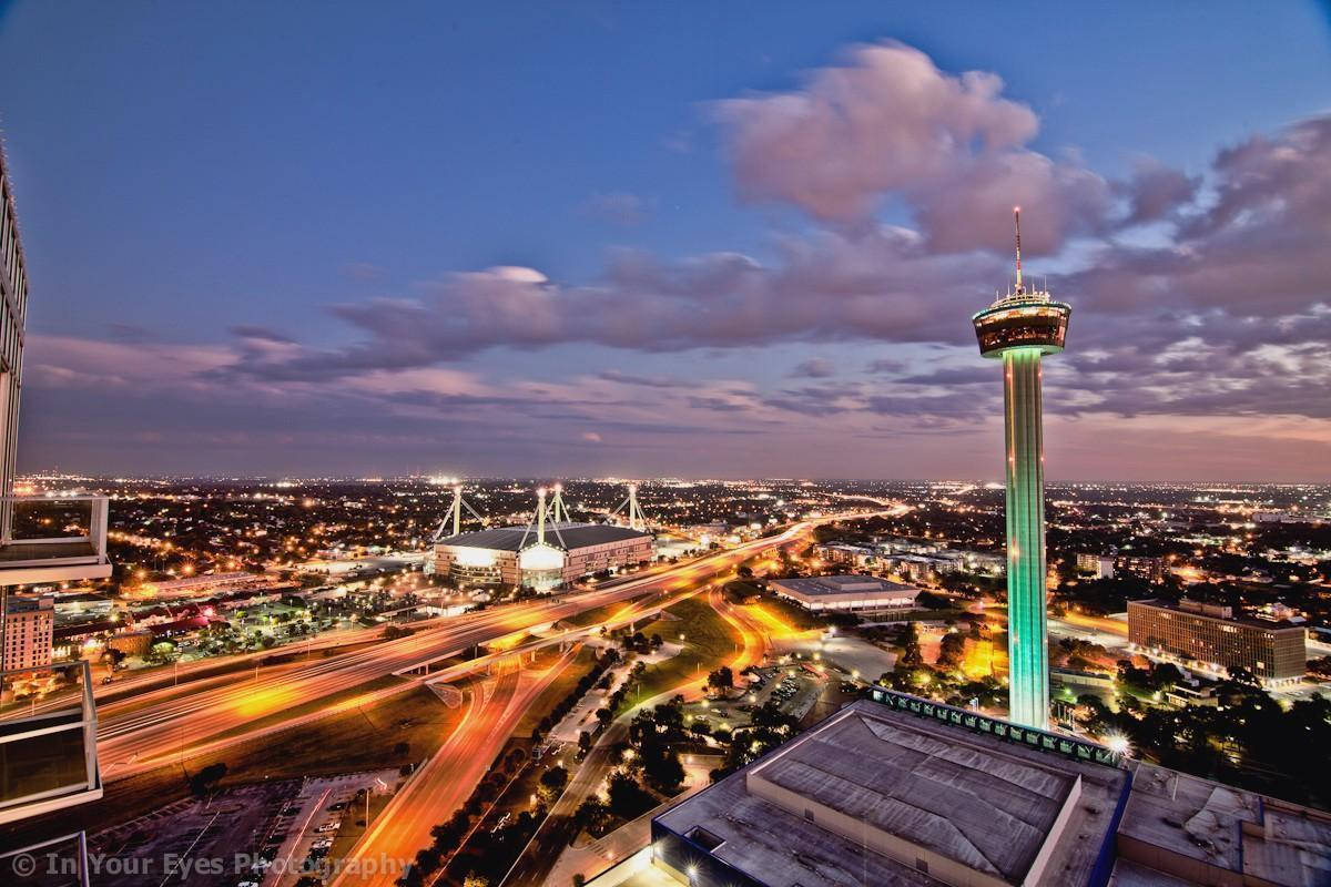 San Antonio, dusk, glowing green tower, SD Desktop Wallpaper