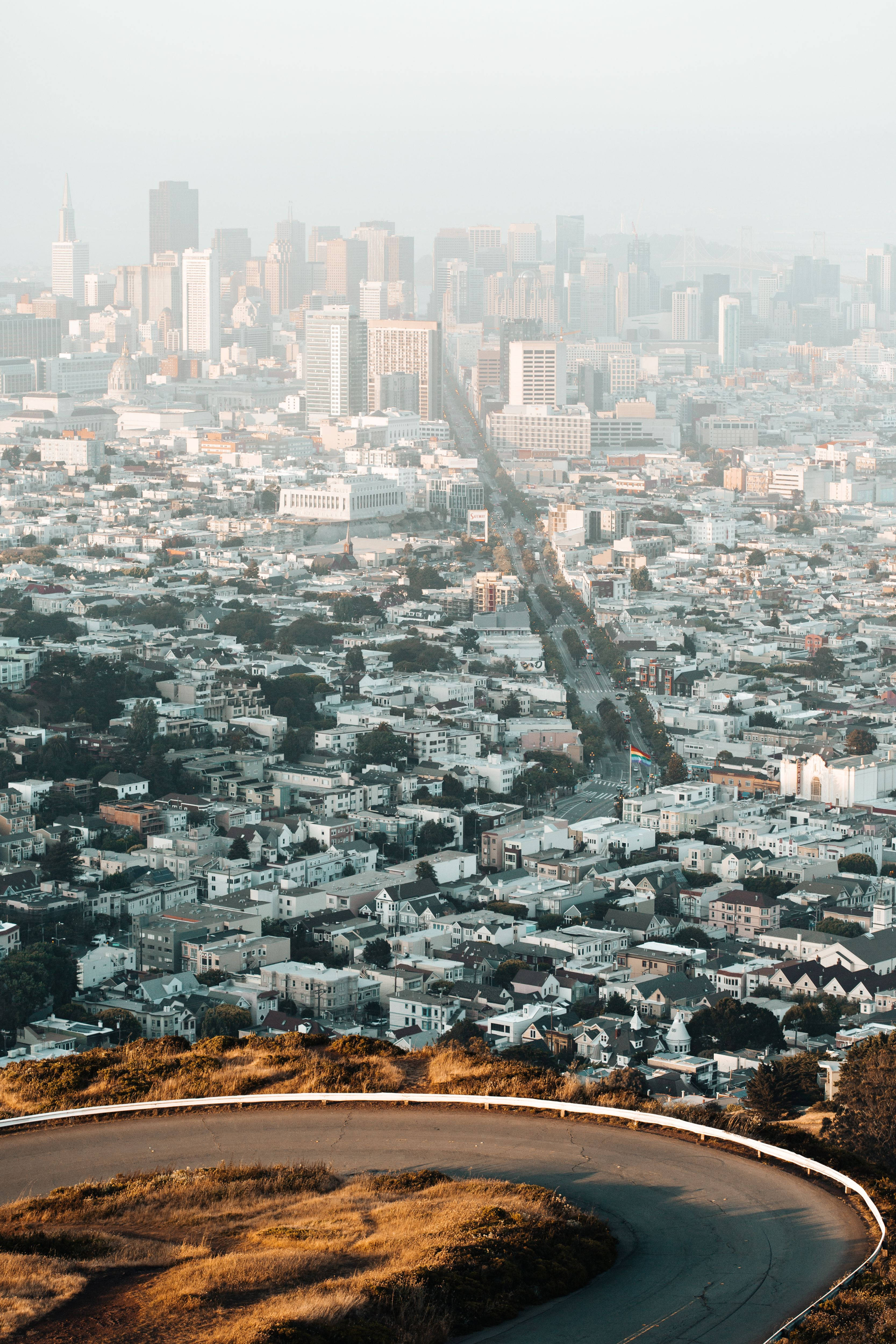 San Francisco, winding road, hazy skyline, 4K Phone Wallpaper