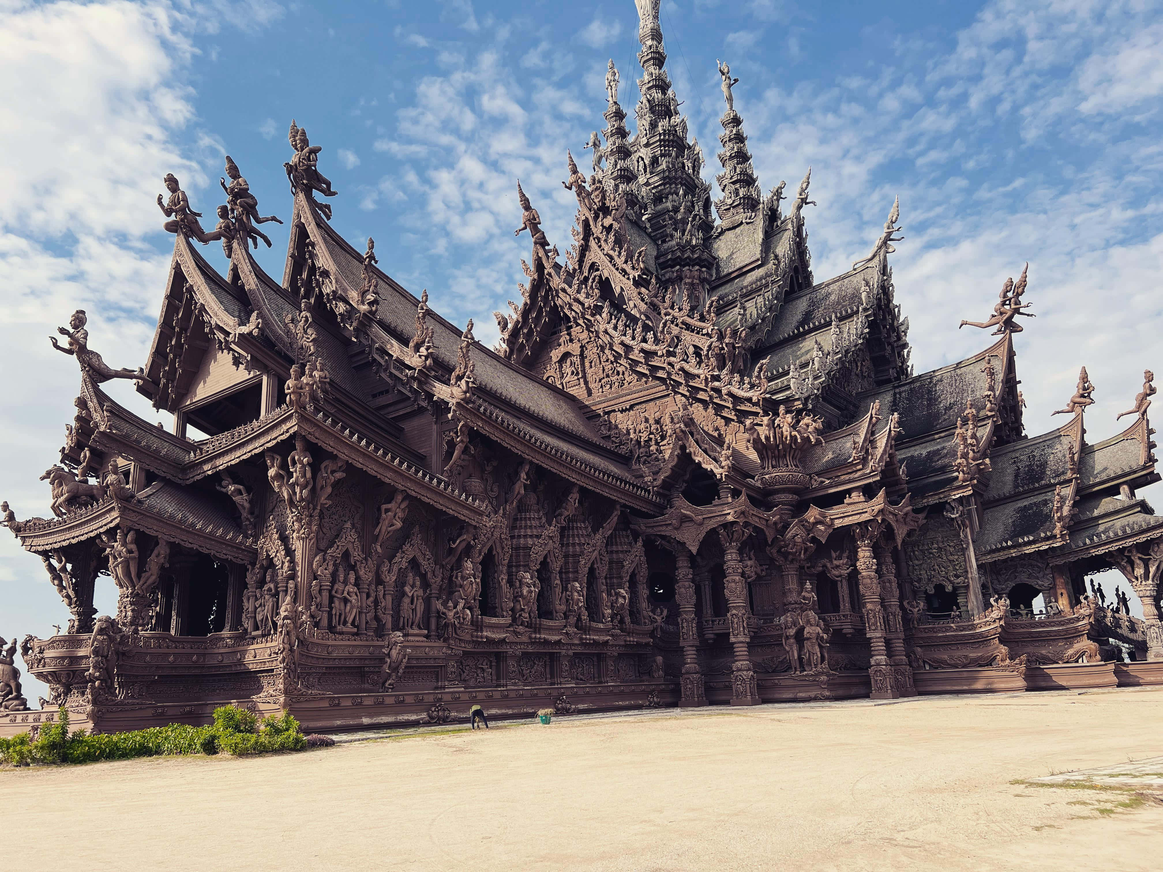 Sanctuary Of Truth, wooden temple, ornate spires, 4K Desktop Wallpaper
