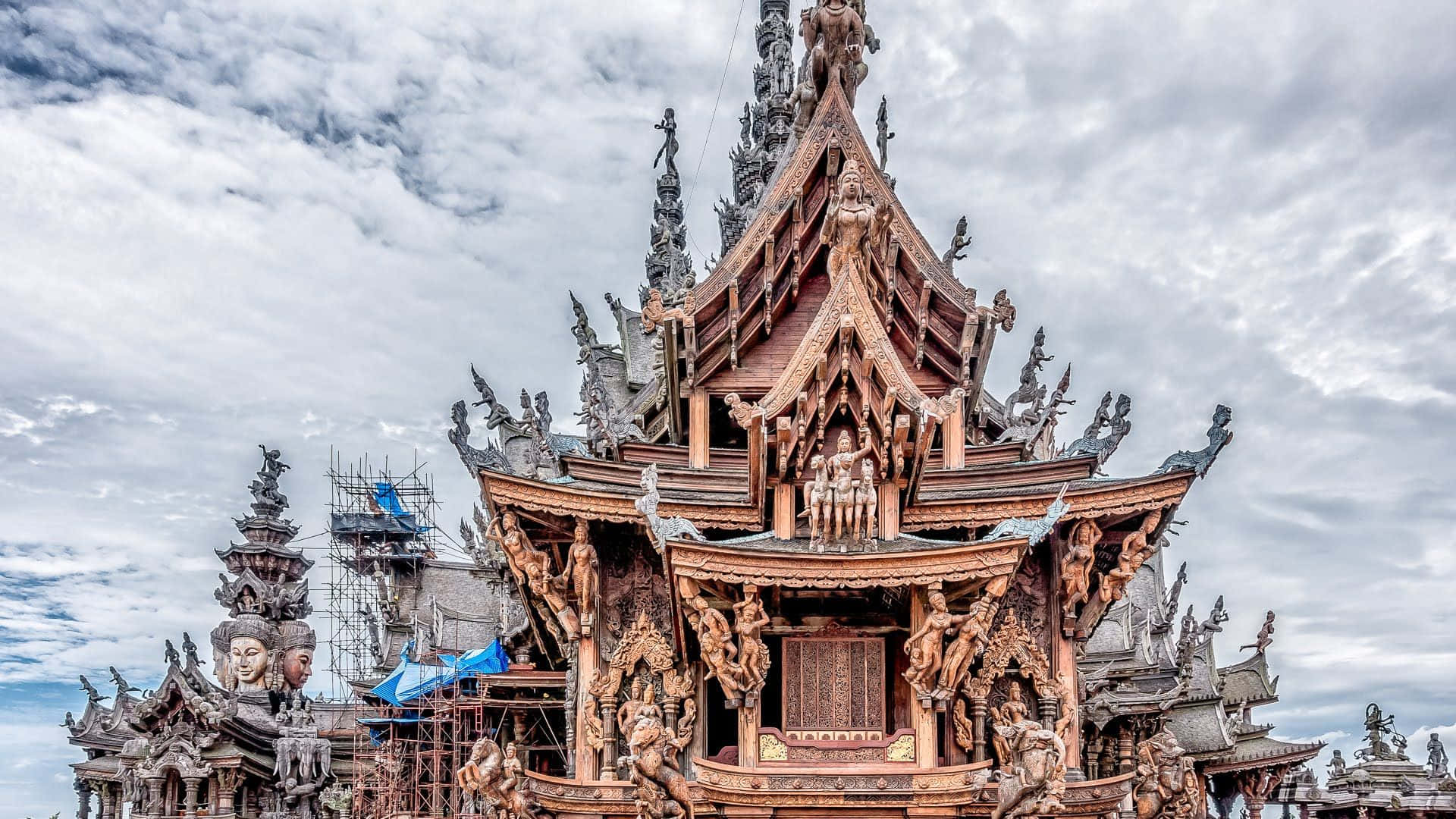 Sanctuary Of Truth, wooden temple, ornate statues, Full HD Desktop Wallpaper