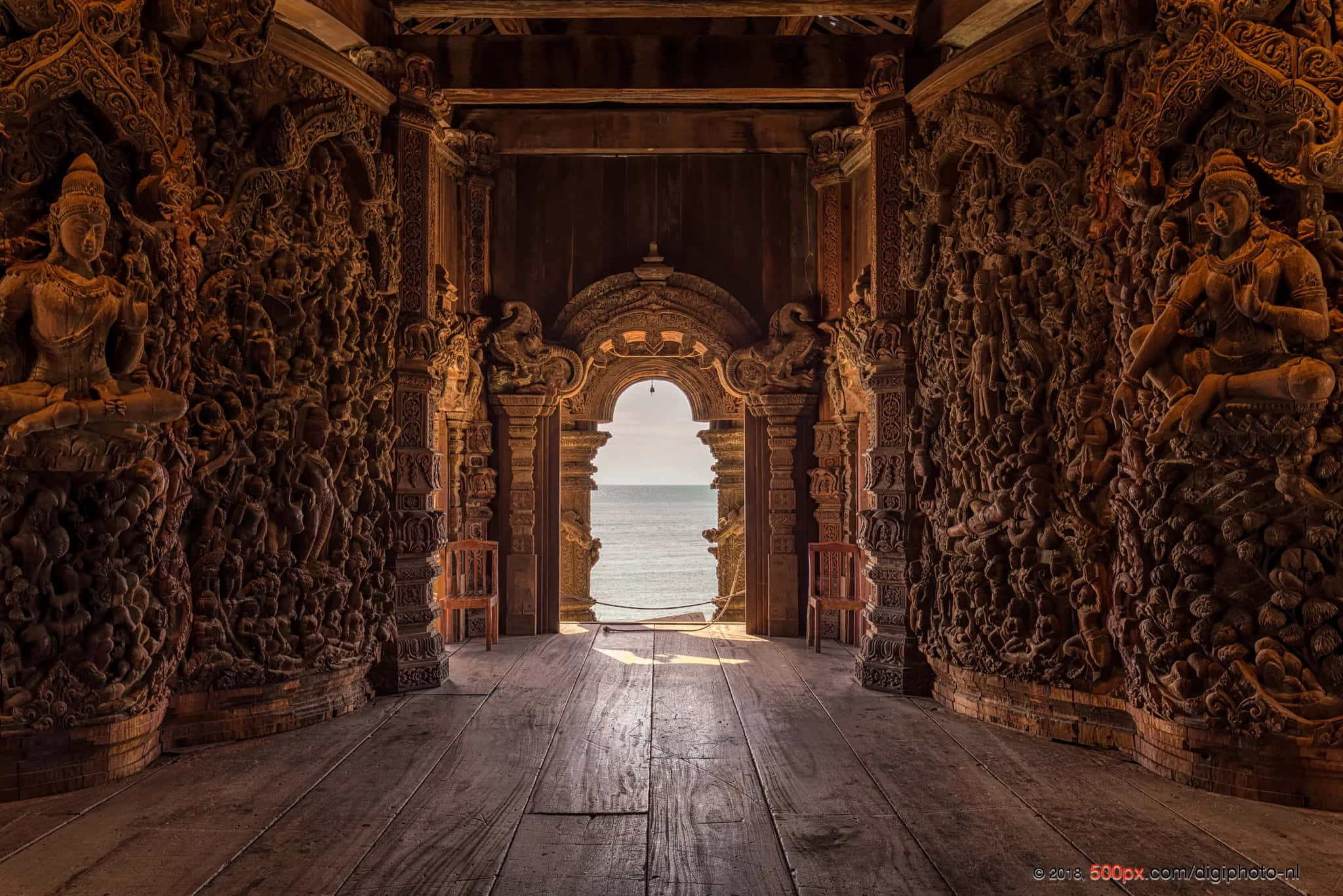 Sanctuary Of Truth, wooden temple corridor, intricate carvings, Full HD Desktop Wallpaper