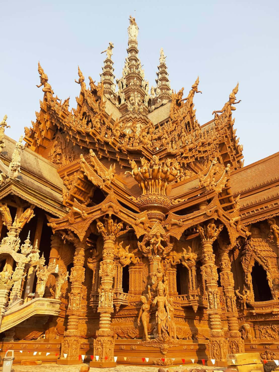 Sanctuary Of Truth, gold aesthetic, intricately carved wooden temple, HD Phone Wallpaper
