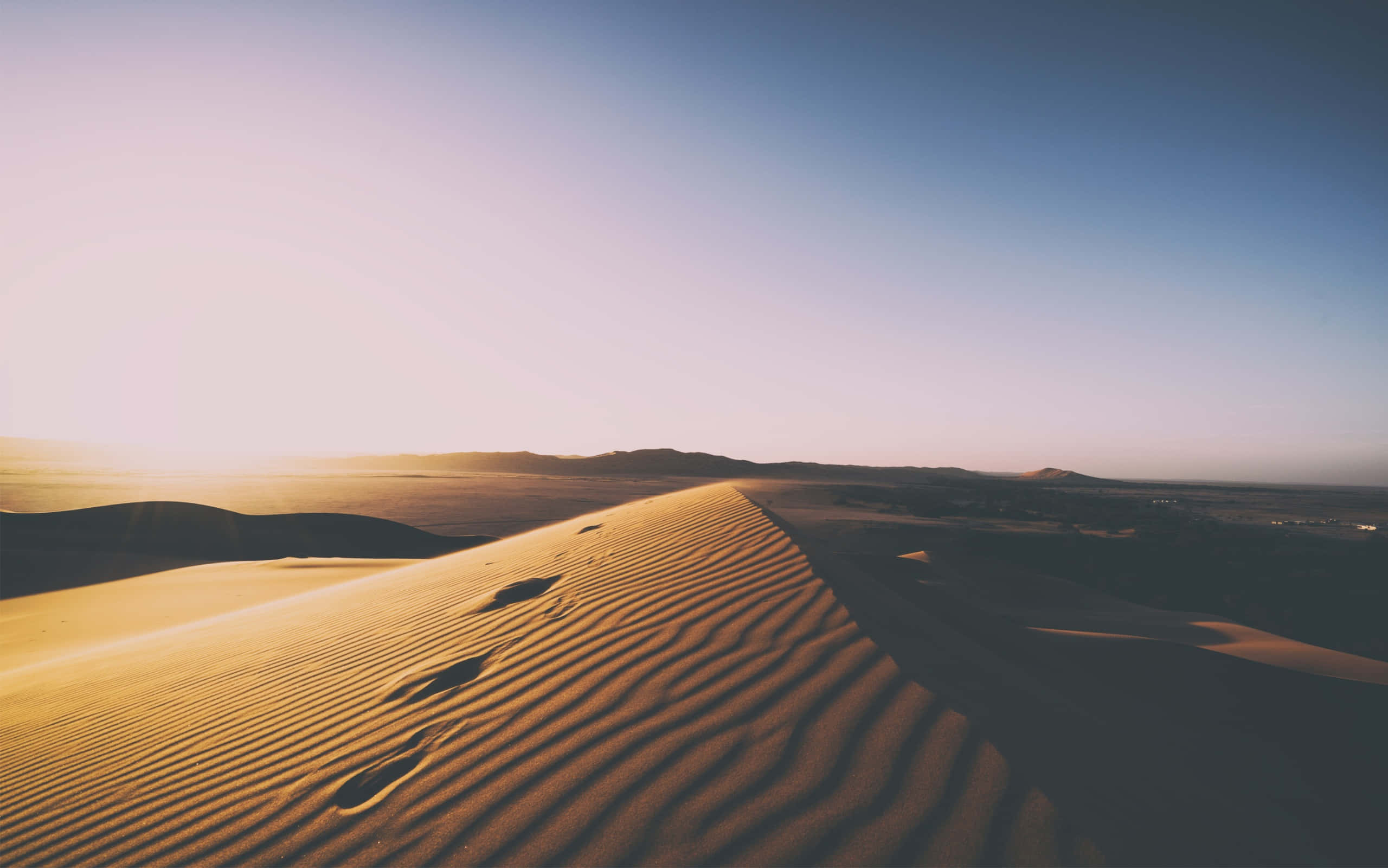 sand dunes, golden sand dunes, sunrise light, 2K Desktop Wallpaper