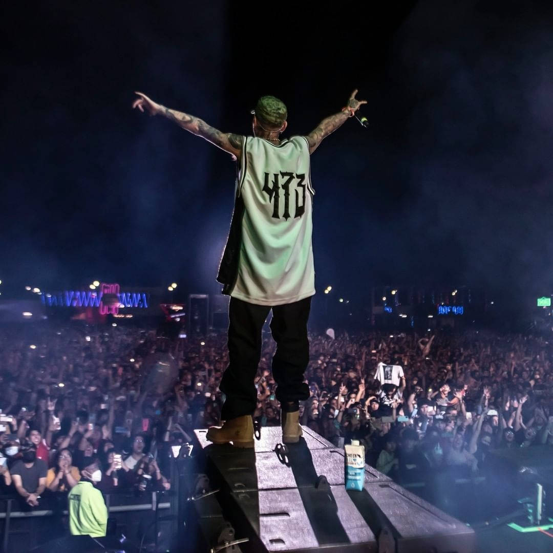 Santa Fe Klan, green cap, white 473 jersey, SD Desktop Wallpaper