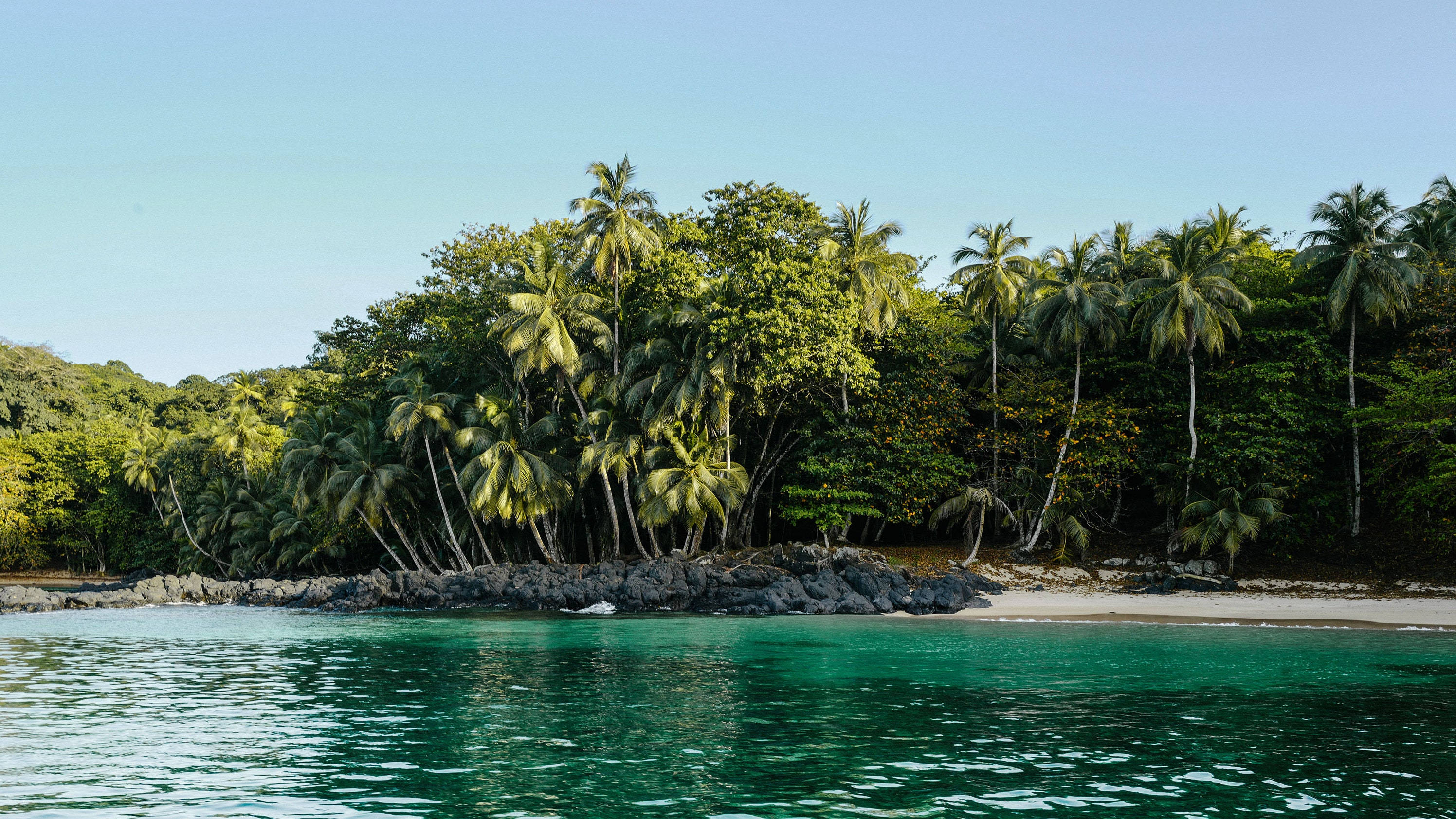 beach, Sao Tome And Principe, emerald waters, 2K Desktop Wallpaper