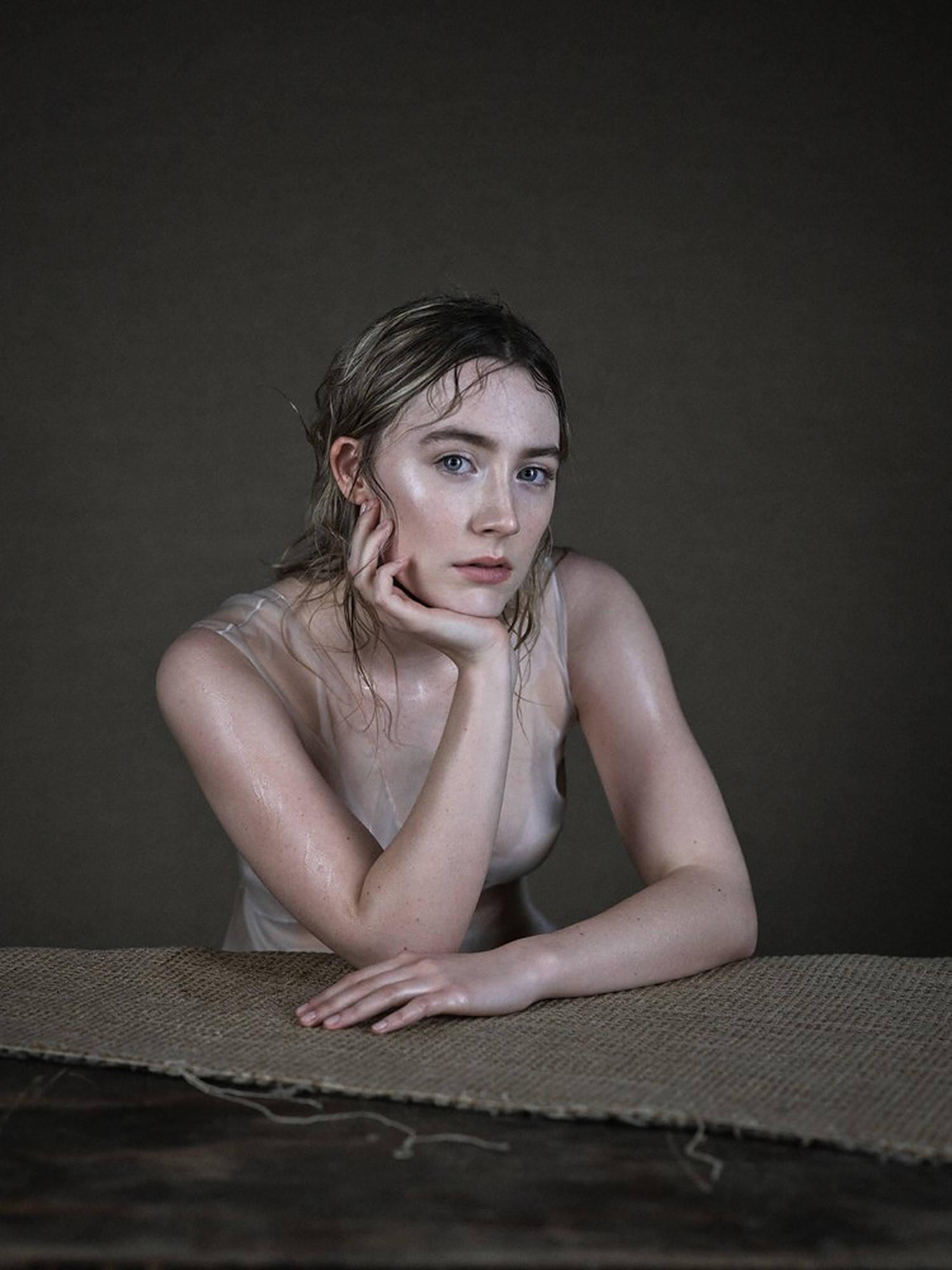 Saoirse Ronan, wet, damp hair, Full HD Phone Wallpaper