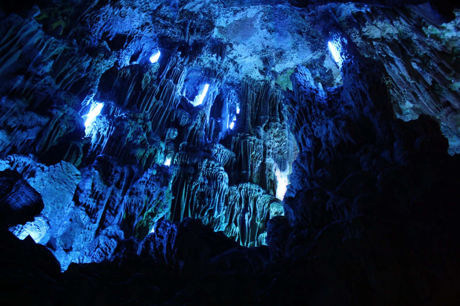 Sapphire Blue, vibrant blue lights, stalactites, HD Desktop Wallpaper