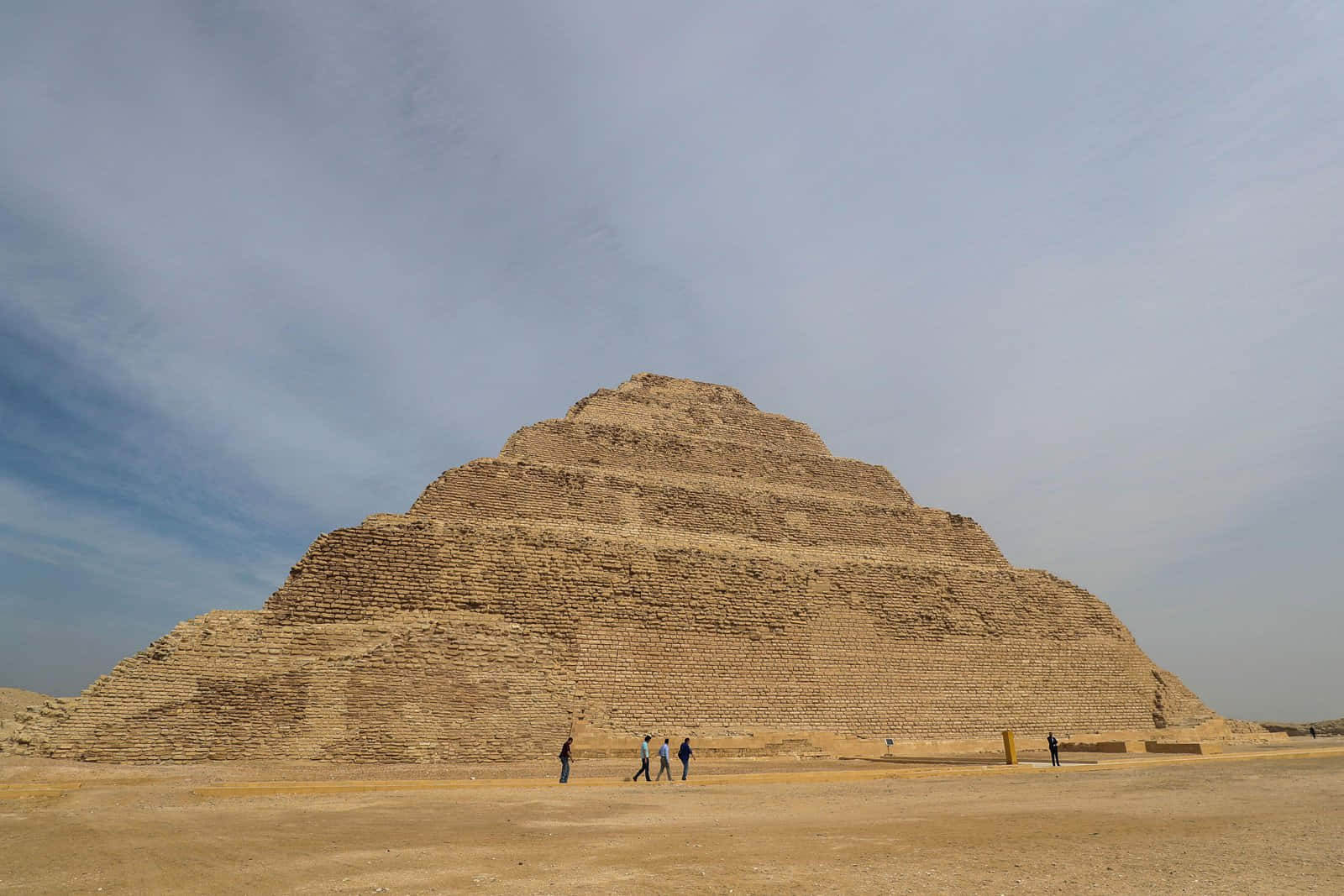 Saqqara Pyramid, desert, pale blue sky, HD Desktop Wallpaper