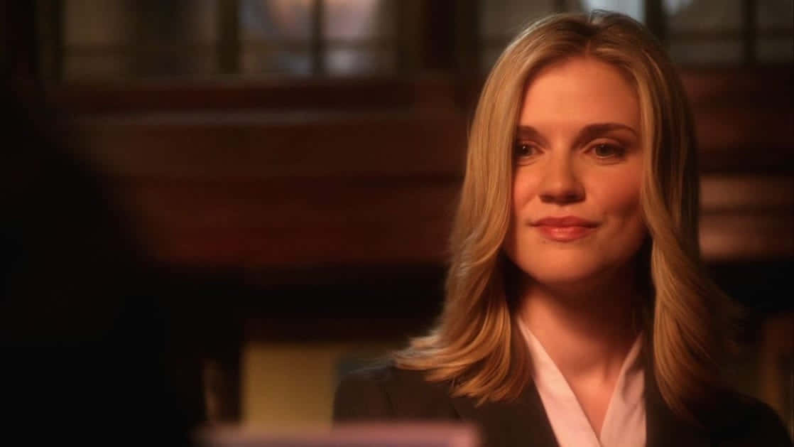 Sara Canning, blonde hair, smiling, SD Desktop Wallpaper