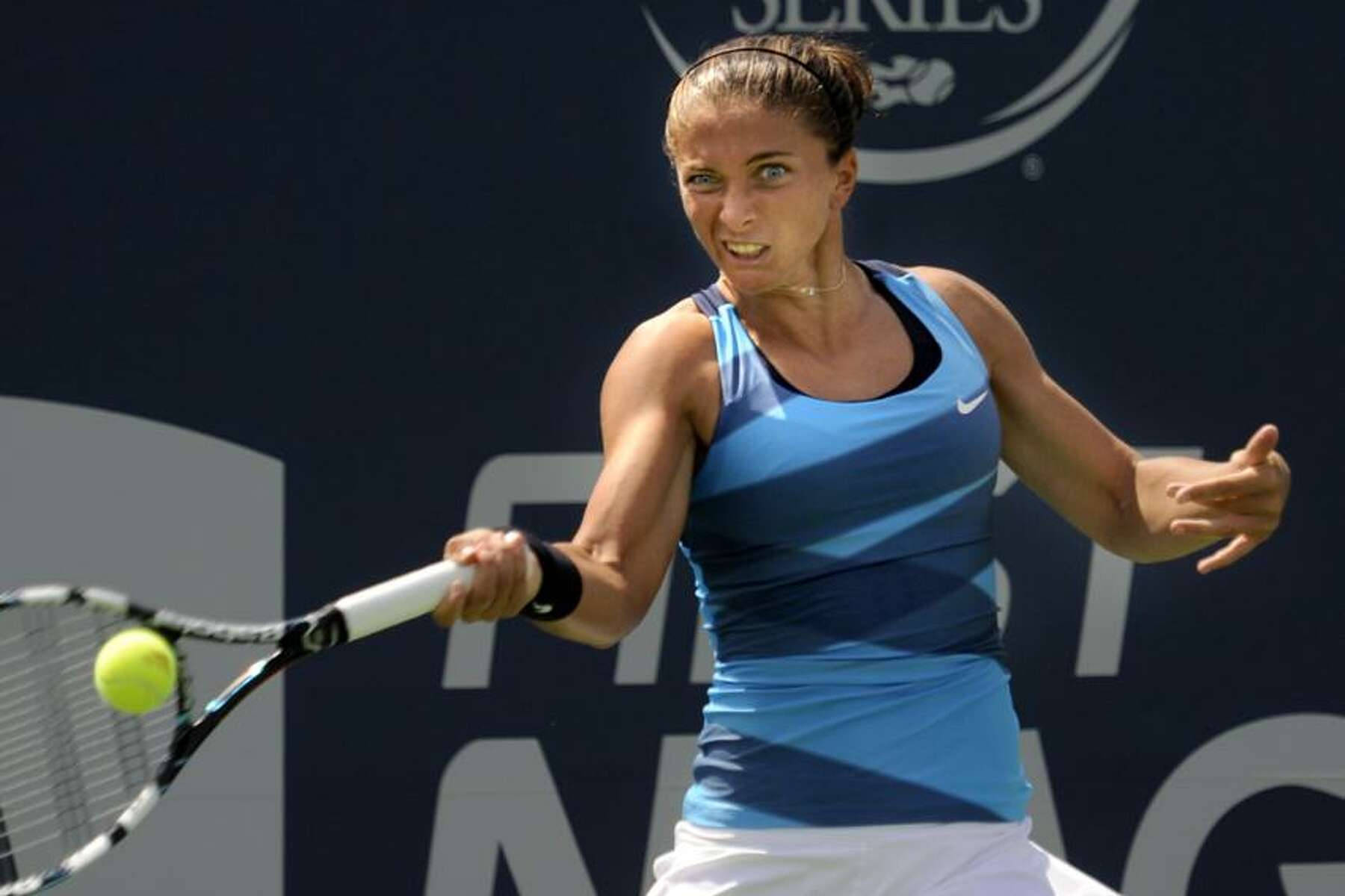 Sara Errani, blue top, yellow ball, HD Desktop Wallpaper