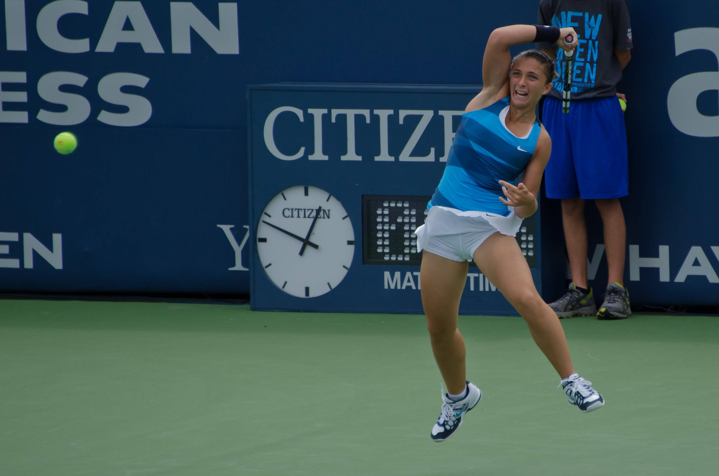 Sara Errani, bright yellow ball, green court, Full HD Desktop Wallpaper