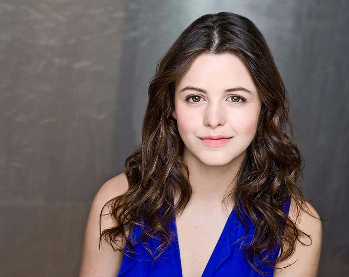 Sara Waisglass, vibrant blue top, wavy brown hair, SD Desktop Wallpaper