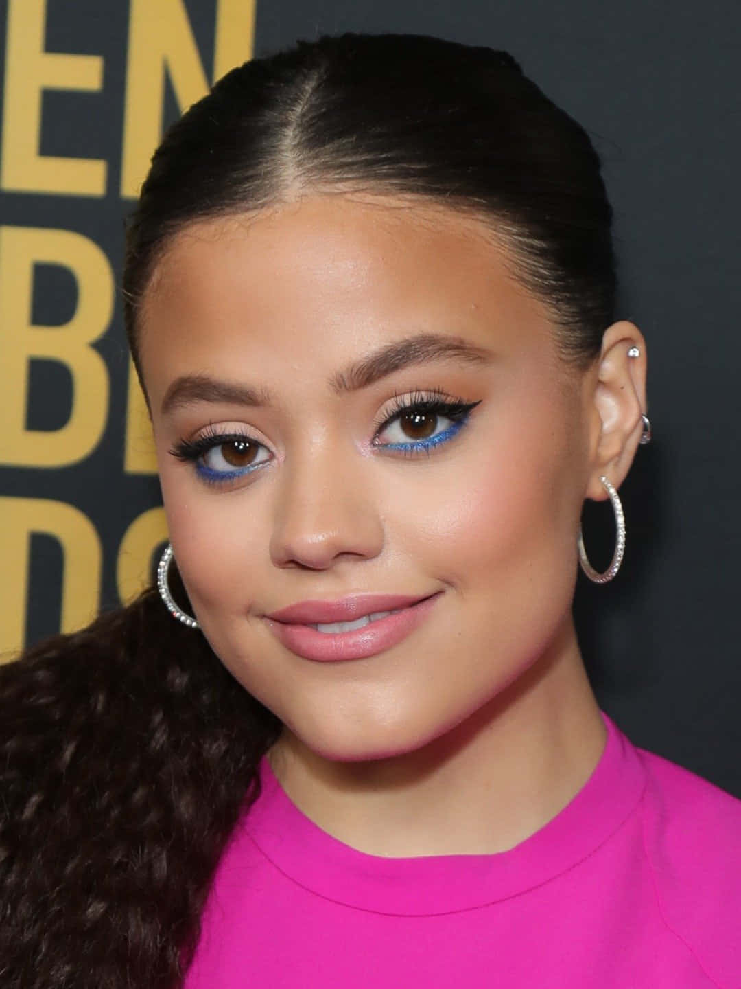 Sarah Jeffery, bold blue eyeshadow, silver hoop earrings, HD Phone Wallpaper